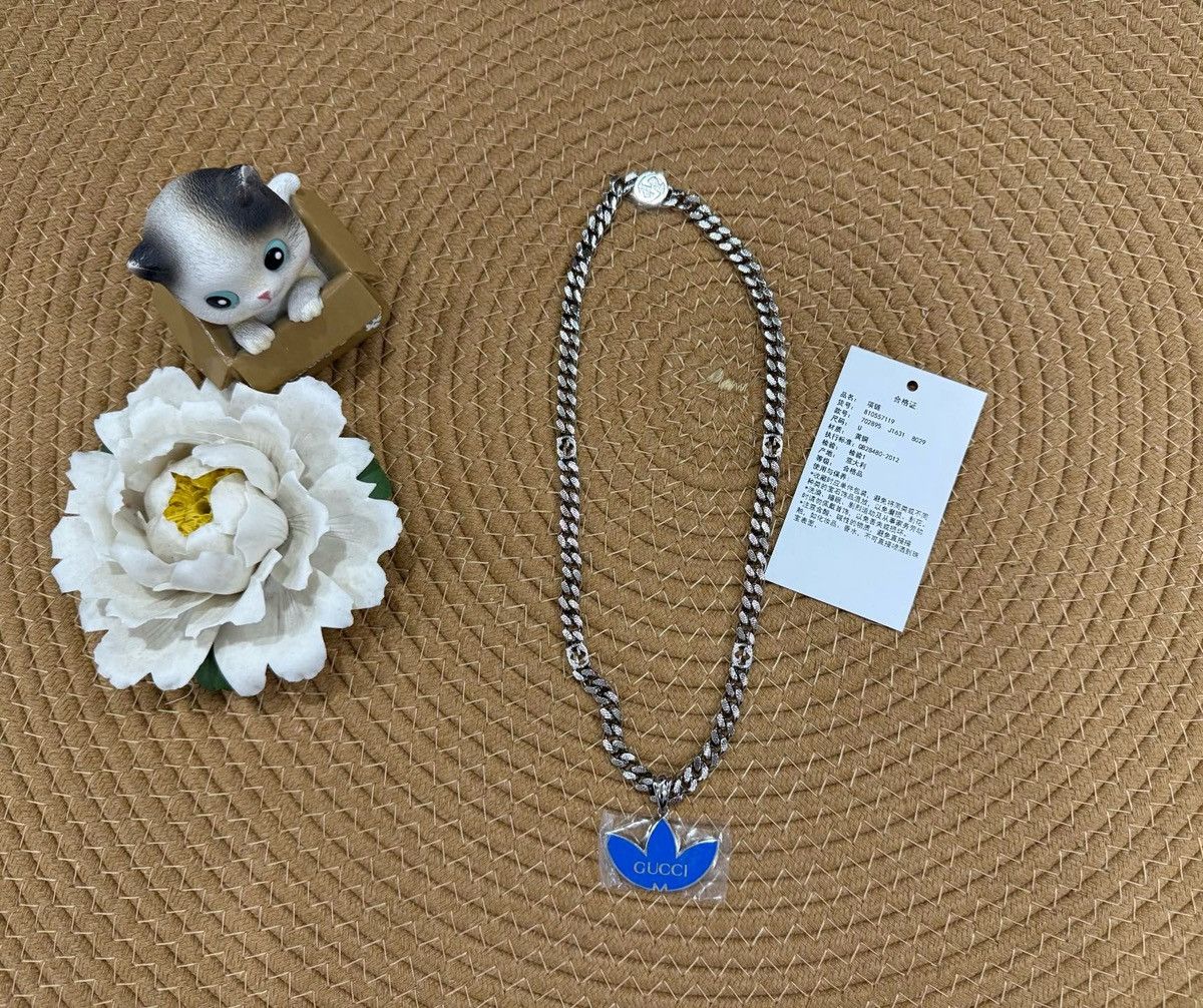 Gucci Enamel Gourmette Trefoil Small Pendant Necklace Size ONE SIZE - 1 Thumbnail