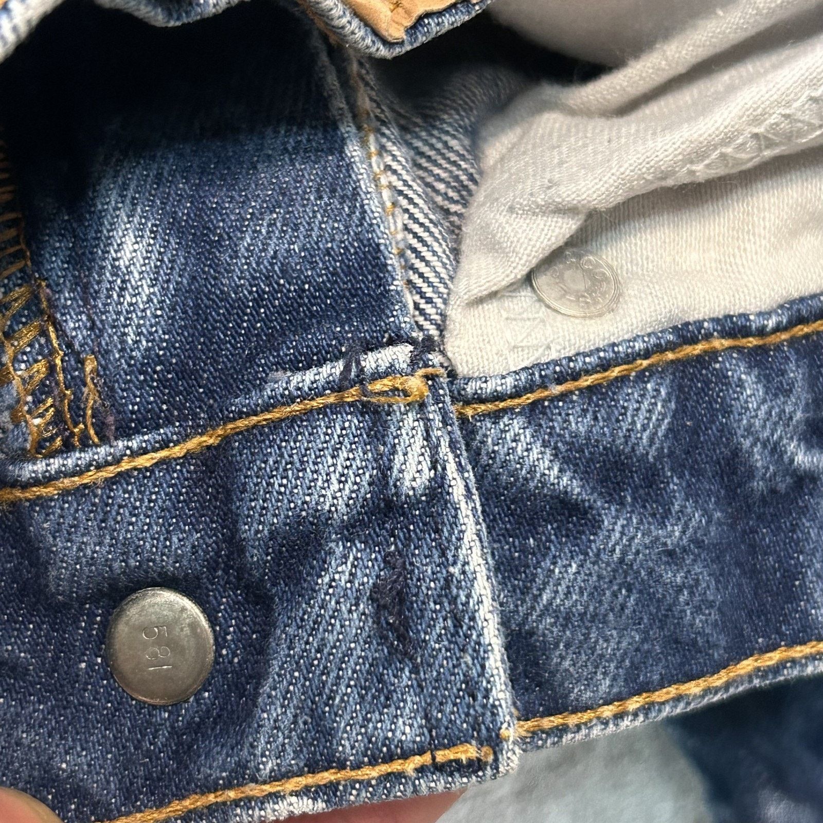 Levi's Levis 562 Orange Tabs Jeans Youth 8 22x21 Button Fly USA Size 22" - 8 Thumbnail