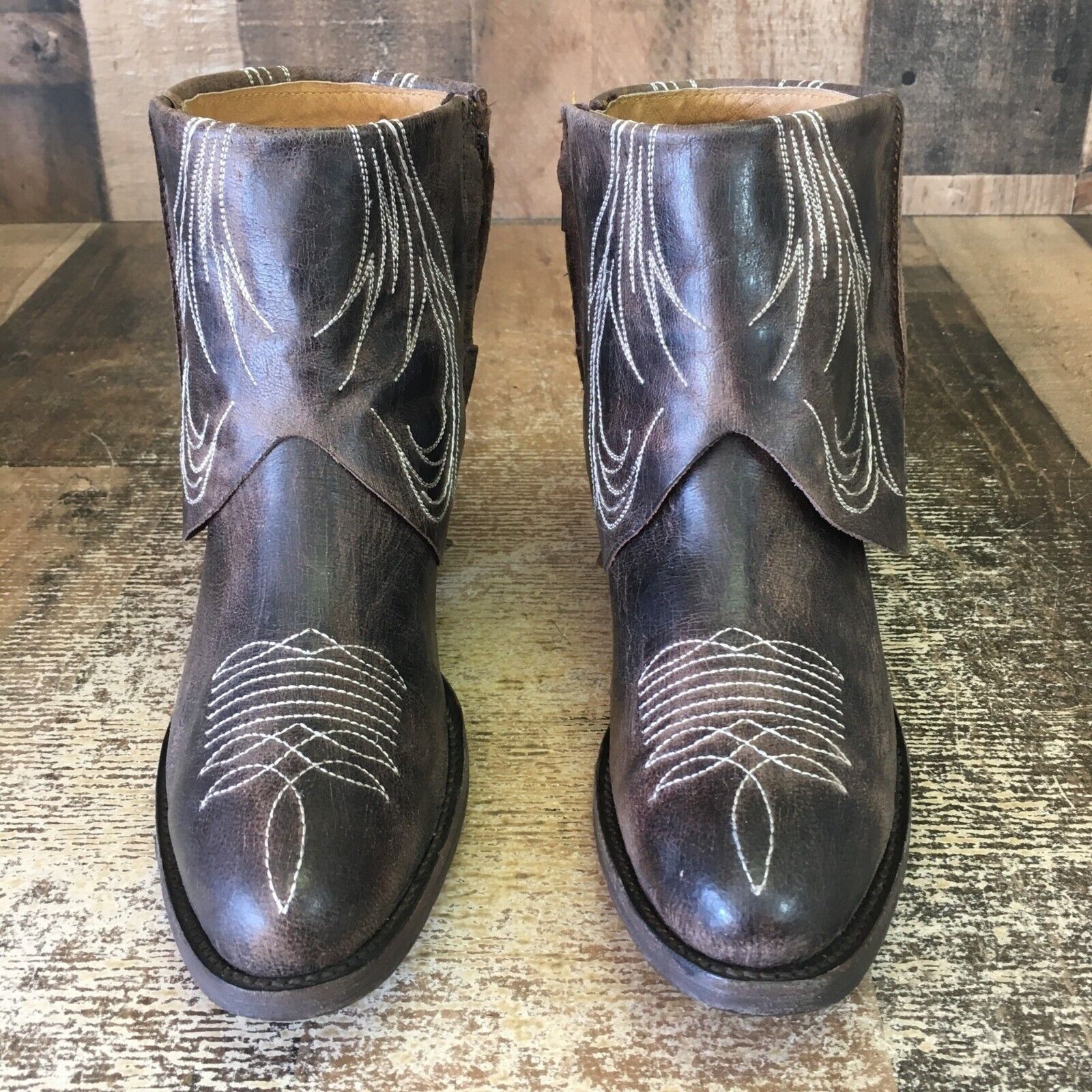 Old Gringo Old Gringo OG Brown Ankle Cowboy Boots Booties Womens 7.5 B Size US 7.5 / IT 37.5 - 6 Thumbnail