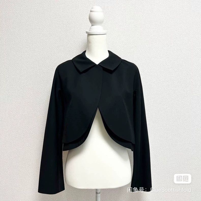 Comme des Garcons Comme Des Garcons Double hem thin wool short jacket 2502-N Size S / US 4 / IT 40 - 1 Thumbnail