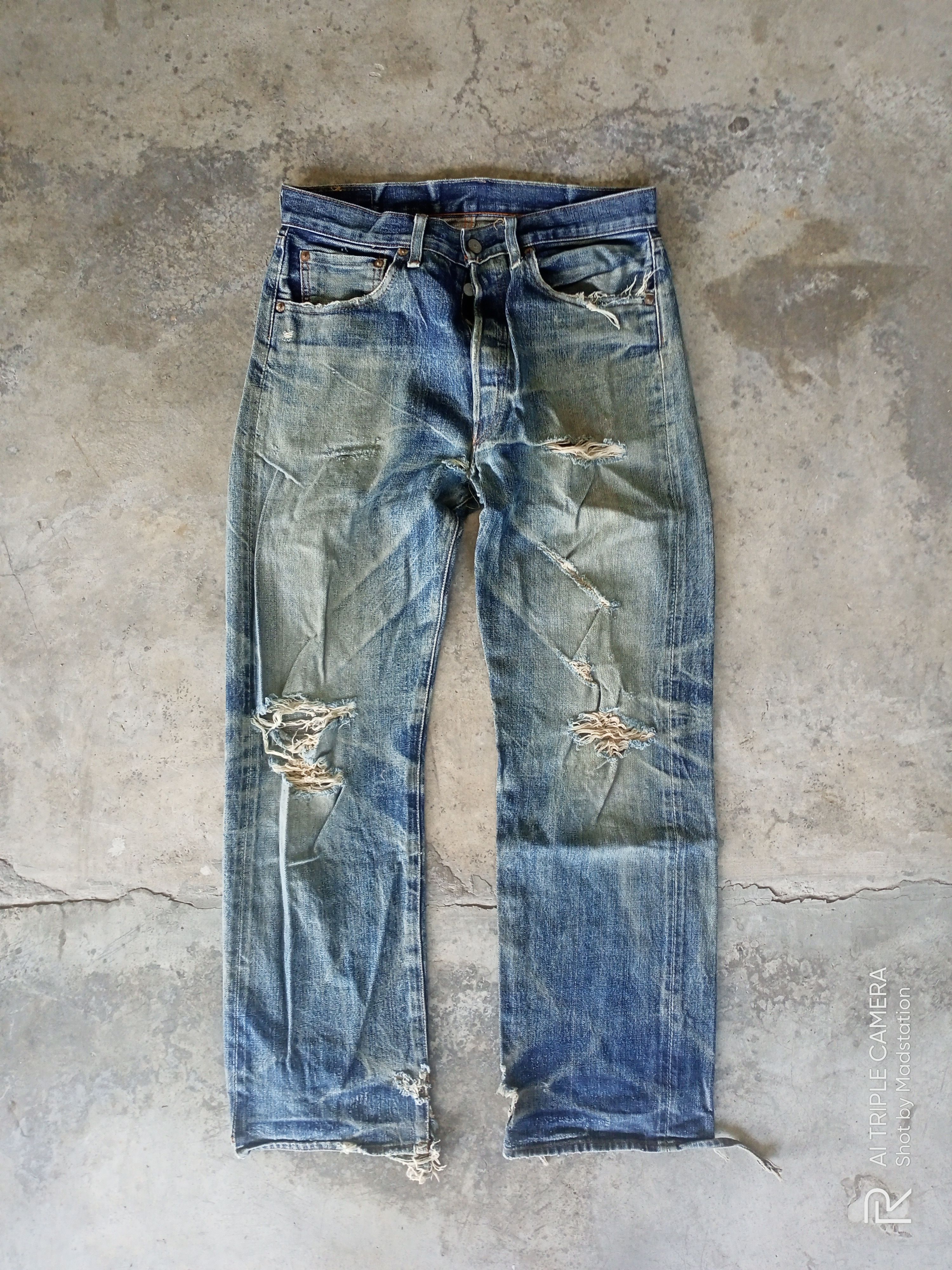 J 0 9 A Levis Denim