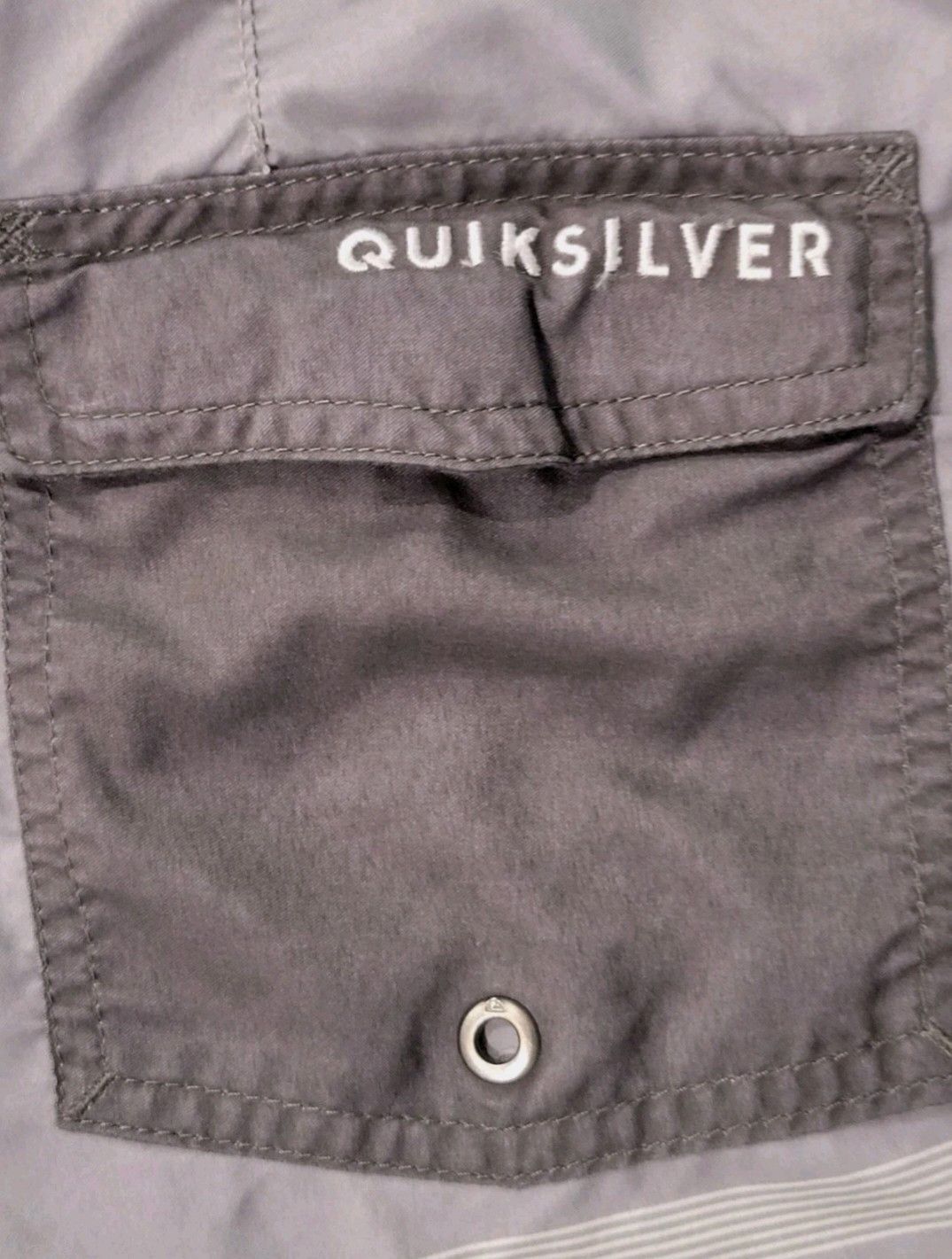 Quiksilver Quiksilver Men's Board Shorts Swim 28 EUC Size US 28 / EU 44 - 8 Thumbnail