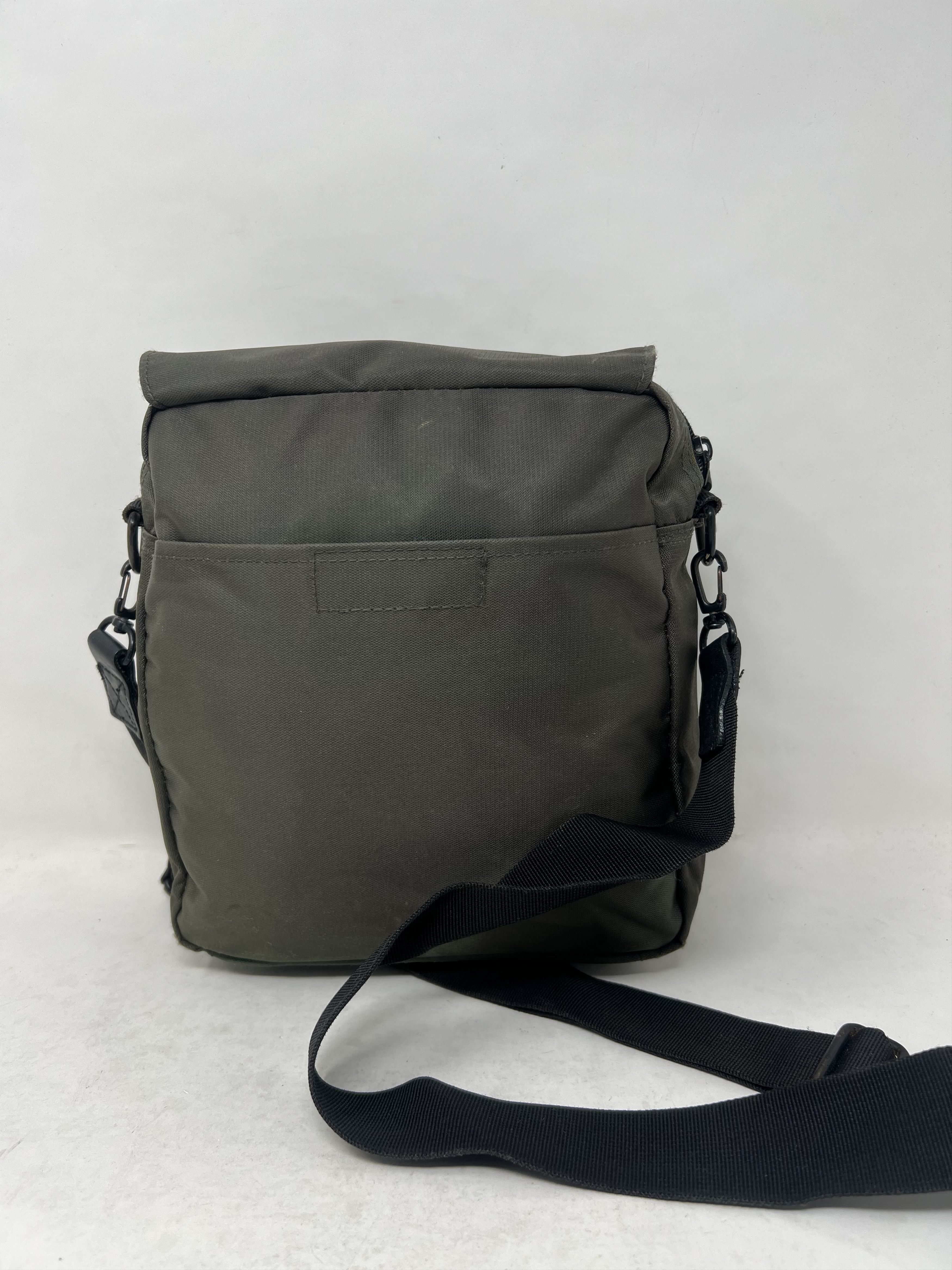 Japanese Brand Y'saccs Sacsny Crossbody Sling Bag Size ONE SIZE - 5 Thumbnail