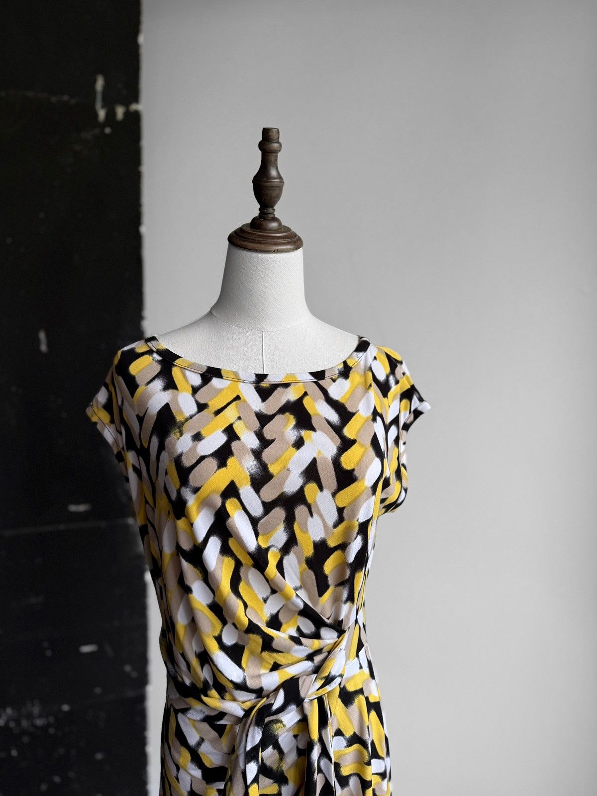 Designer × Diane von Furstenberg Diane Von Furstenberg Vintage 00s Silk Jersey Short Dress Size M / US 6-8 / IT 42-44 - 5 Thumbnail