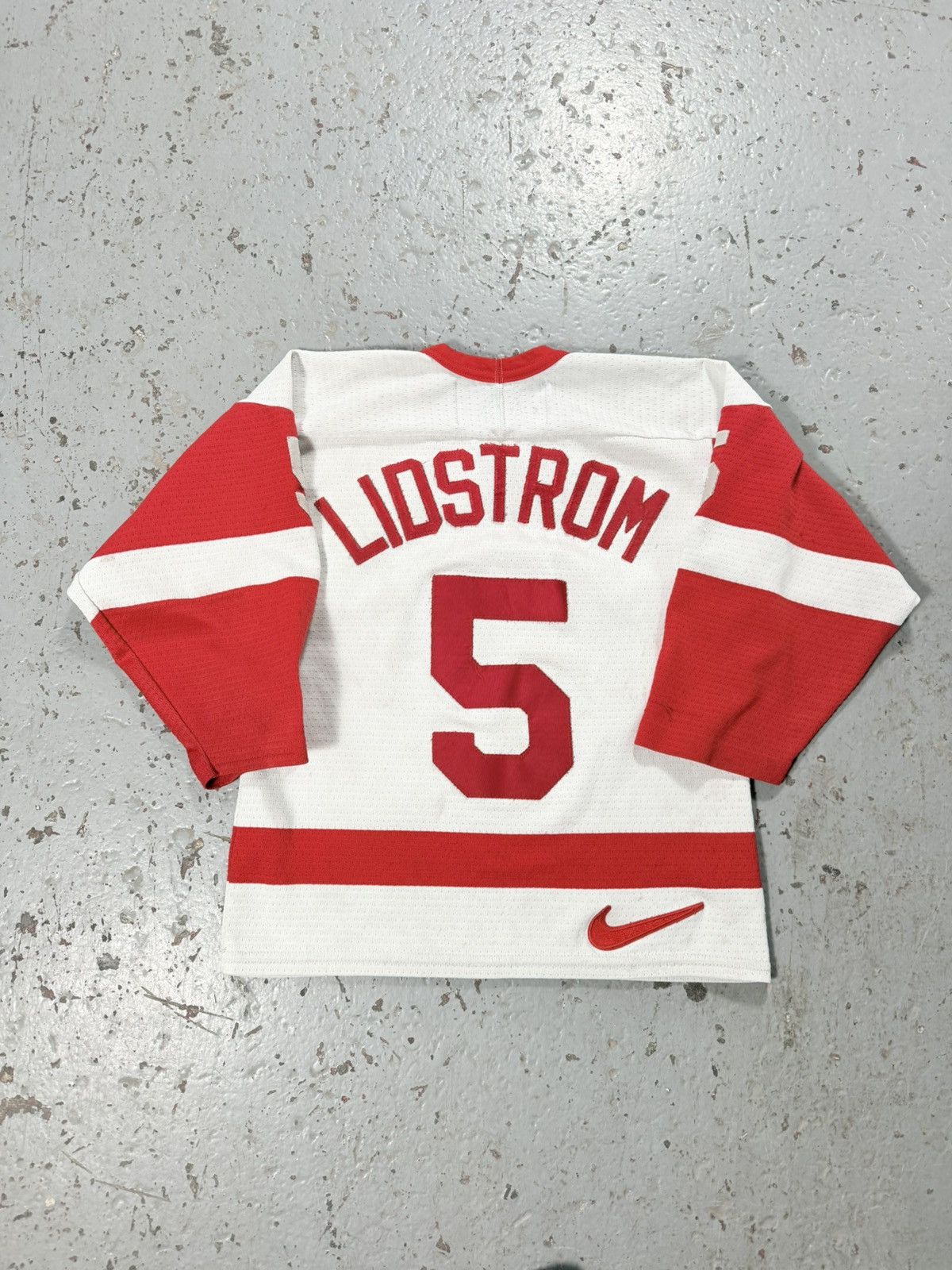 NHL Vintage Nike NHL Detroit Red Wings Jersey Size US S / EU 44-46 / 1 - 7 Thumbnail