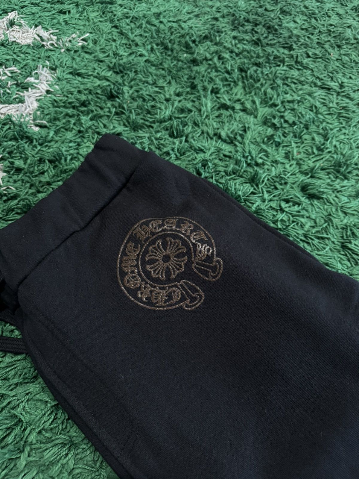 Chrome Hearts Chrome Hearts Horseshoe Sweat Pants Size US 34 / EU 50 - 2 Thumbnail