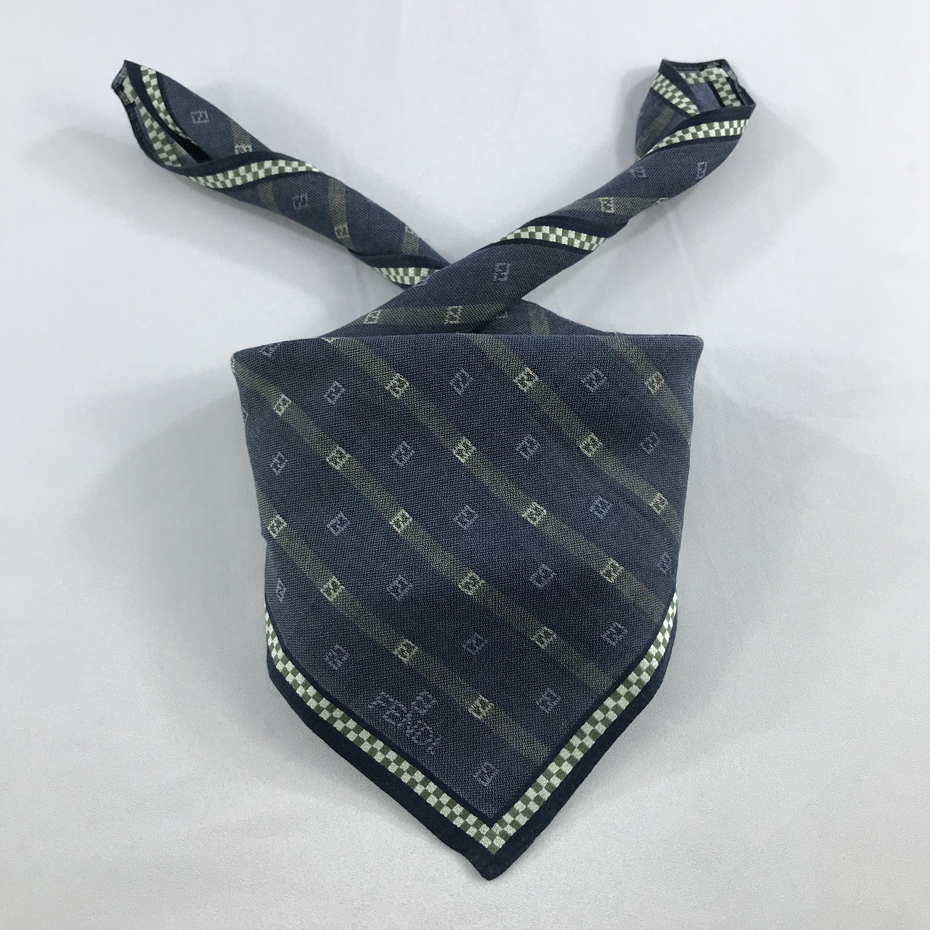 Vintage Vintage Fendi Bandana / Handkerchief / Neckerchief - S2713 Size ONE SIZE - 3 Thumbnail