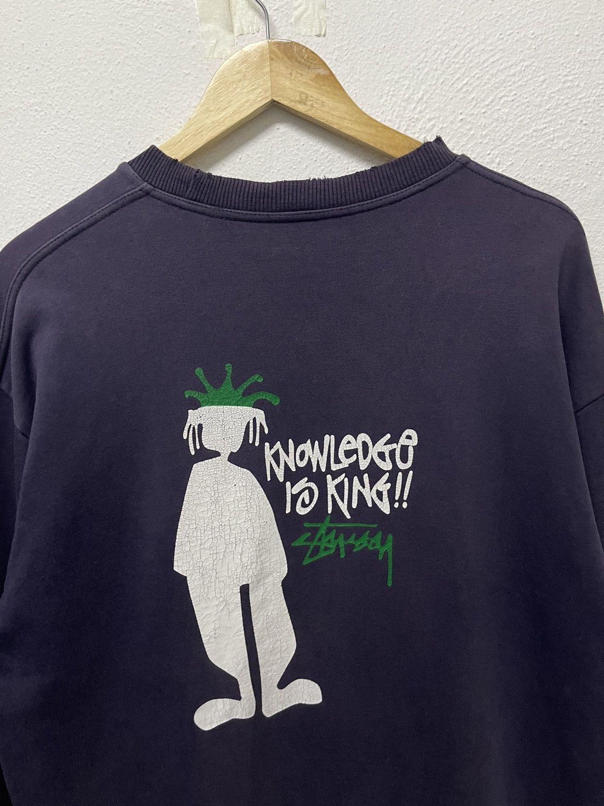 Stussy 90s STUSSY RASTAMAN KNOWLEDGE IS KING SWEATSHIRT DISTRESSED Size US S / EU 44-46 / 1 - 15 Thumbnail
