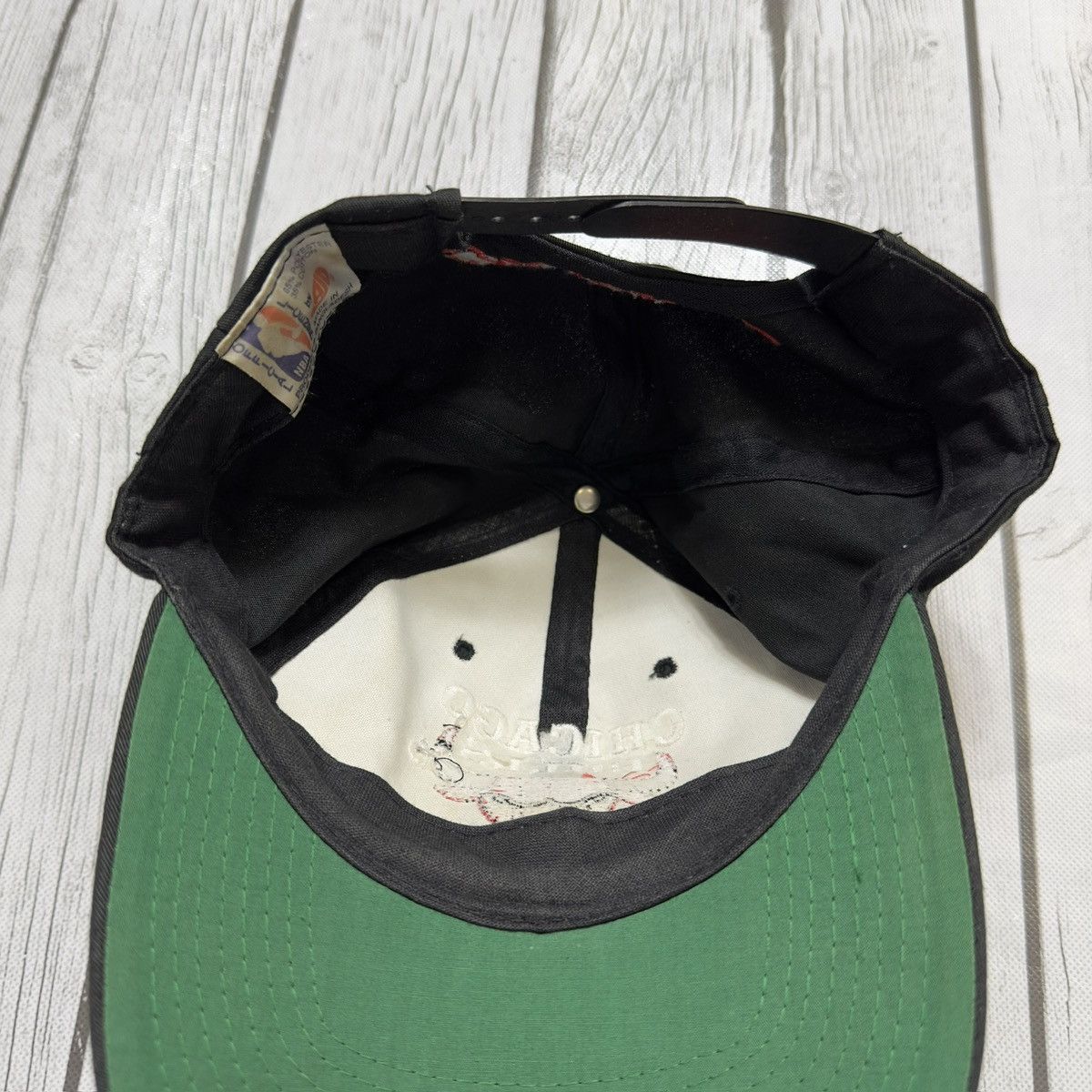 NBA × Vintage Vintage Chicago Bulls hat Size ONE SIZE - 3 Thumbnail