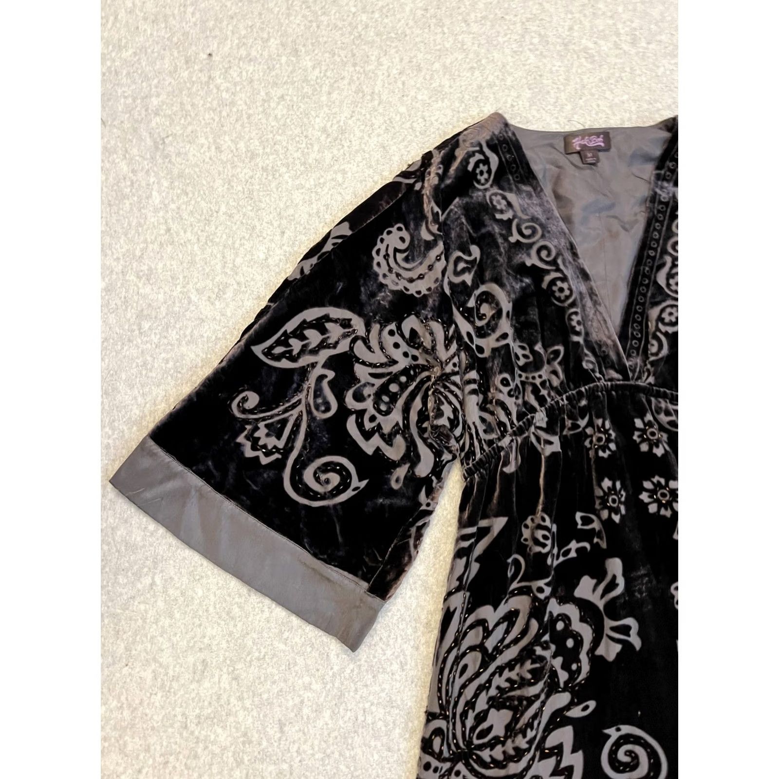 Vintage Hale Bob Dress Womens M Black Velvet Paisley Beaded Kimono Sleeve Short Boho Size 32" / US 10 / IT 46 - 2 Thumbnail