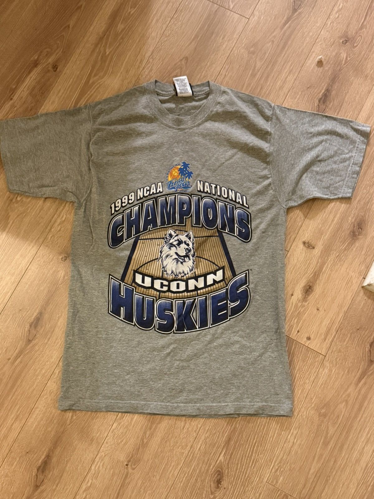 Other UConn Huskies 1999 NCAA National Champions T-Shirt Size US M / EU 48-50 / 2 - 1 Thumbnail