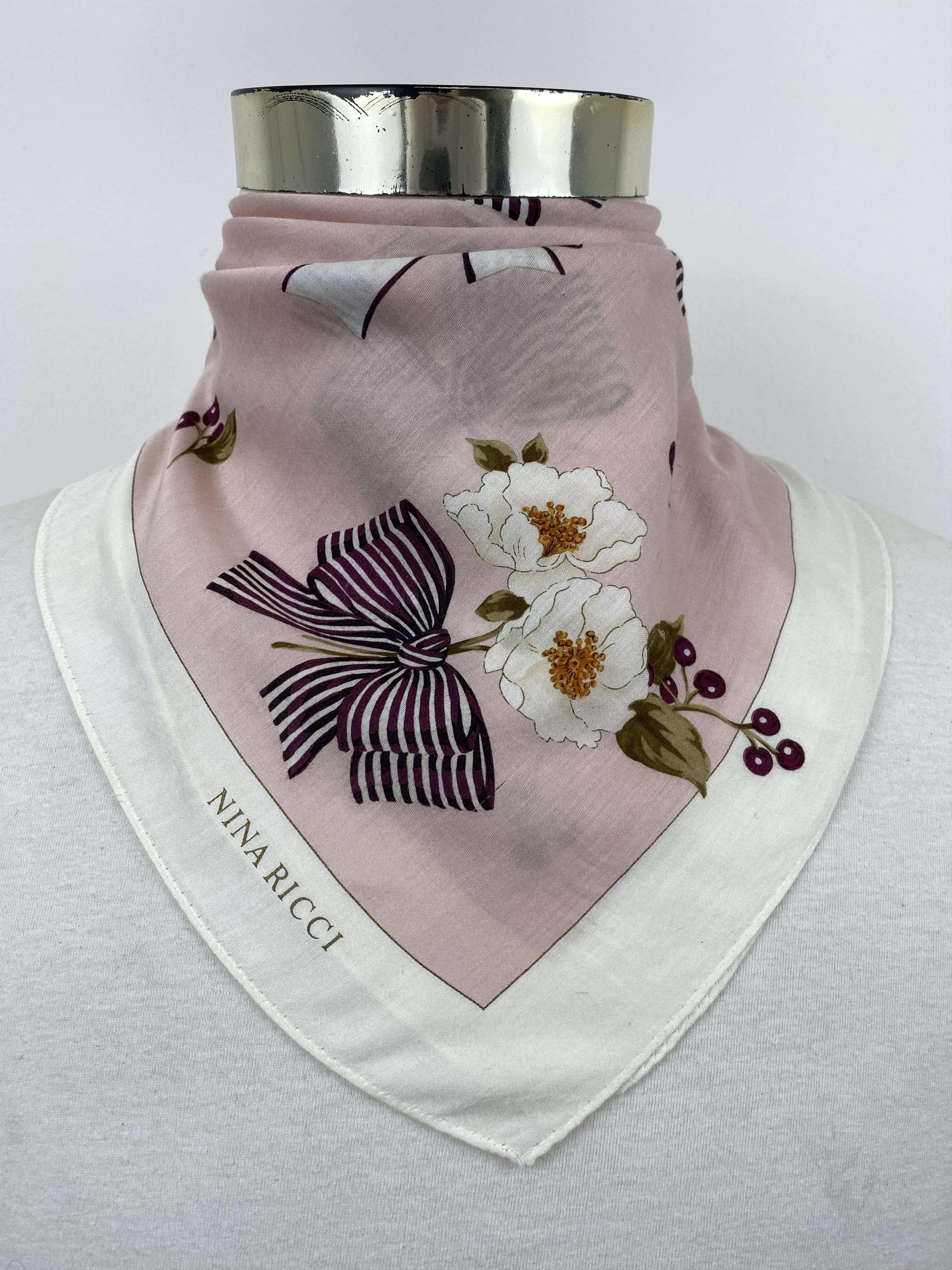 Nina Ricci Nina Ricci Handkerchief / Bandana / Neckerchief HKC0736 Size ONE SIZE - 2 Thumbnail