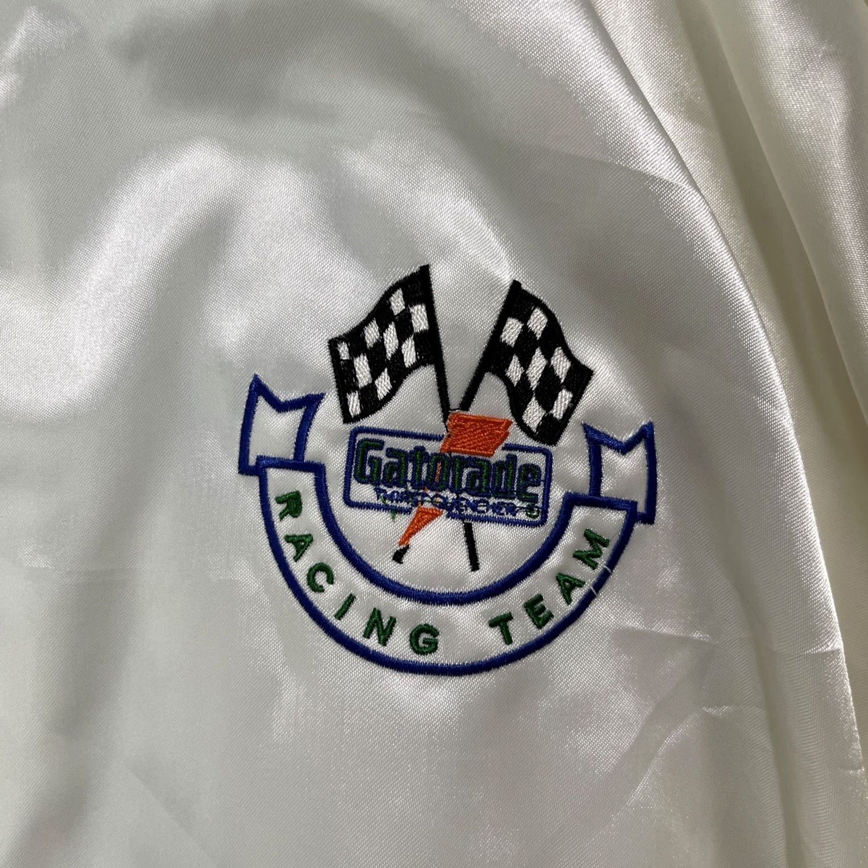 Vintage VINTAGE Gatorade Jacket Mens 2XL XXL White Racing Team Satin Snap 80s Race Cars Size US XXL / EU 58 / 5 - 3 Thumbnail