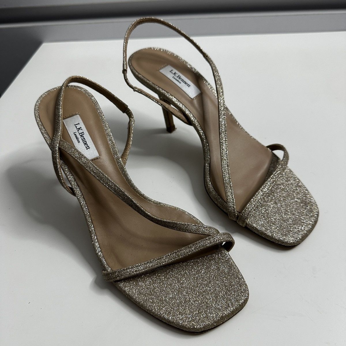 Designer L.K. Bennett shoes Size US 6 / IT 36 - 1 Thumbnail