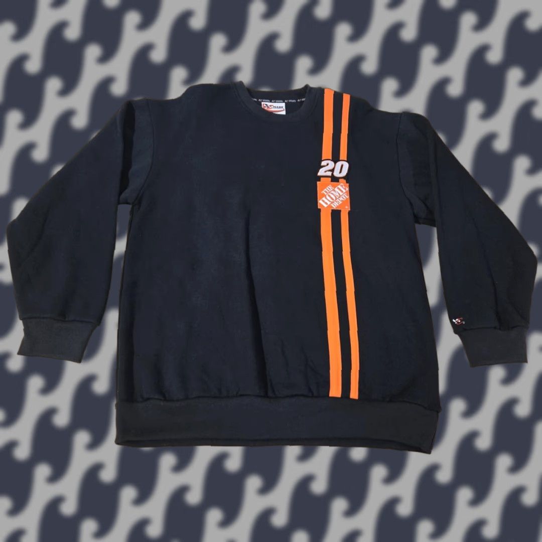 Chase Authentics VINTAGE Chase Authentics Tony Stewart Home Depot NASCAR Sweatshirt Mens Medium Black Graphic Print Pullover Crewneck Size US M / EU 48-50 / 2 - 1 Thumbnail