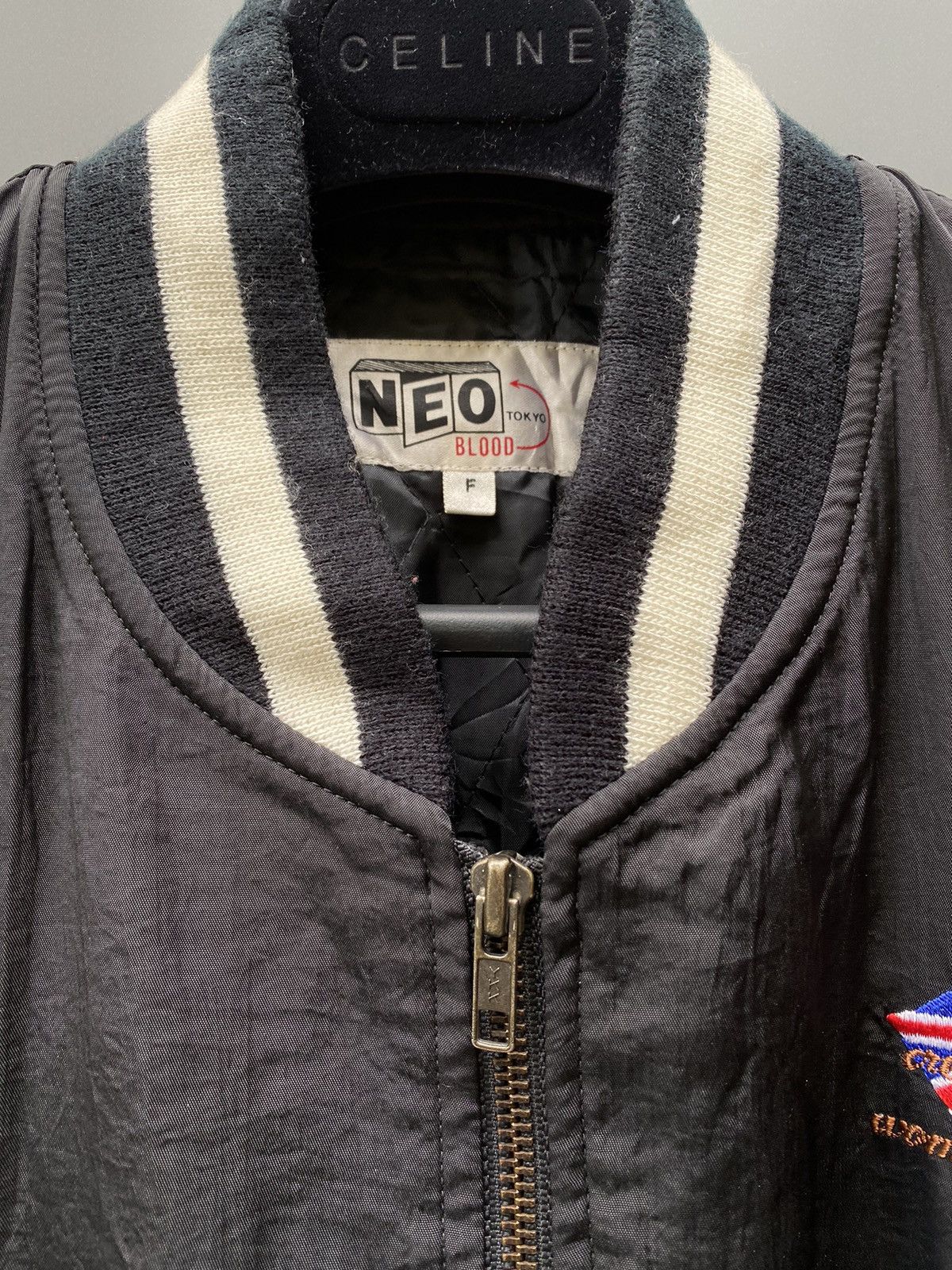 Japanese Brand 90s Neoblood Tokyo Embroidered Cargo Bomber Jacket Size US L / EU 52-54 / 3 - 4 Thumbnail