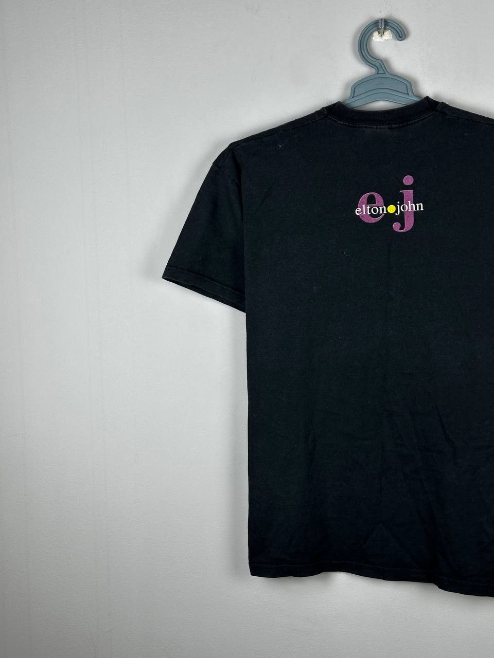 Band Tees Vintage Elton John Tour T-Shirt Pop Music Size US M / EU 48-50 / 2 - 8 Thumbnail