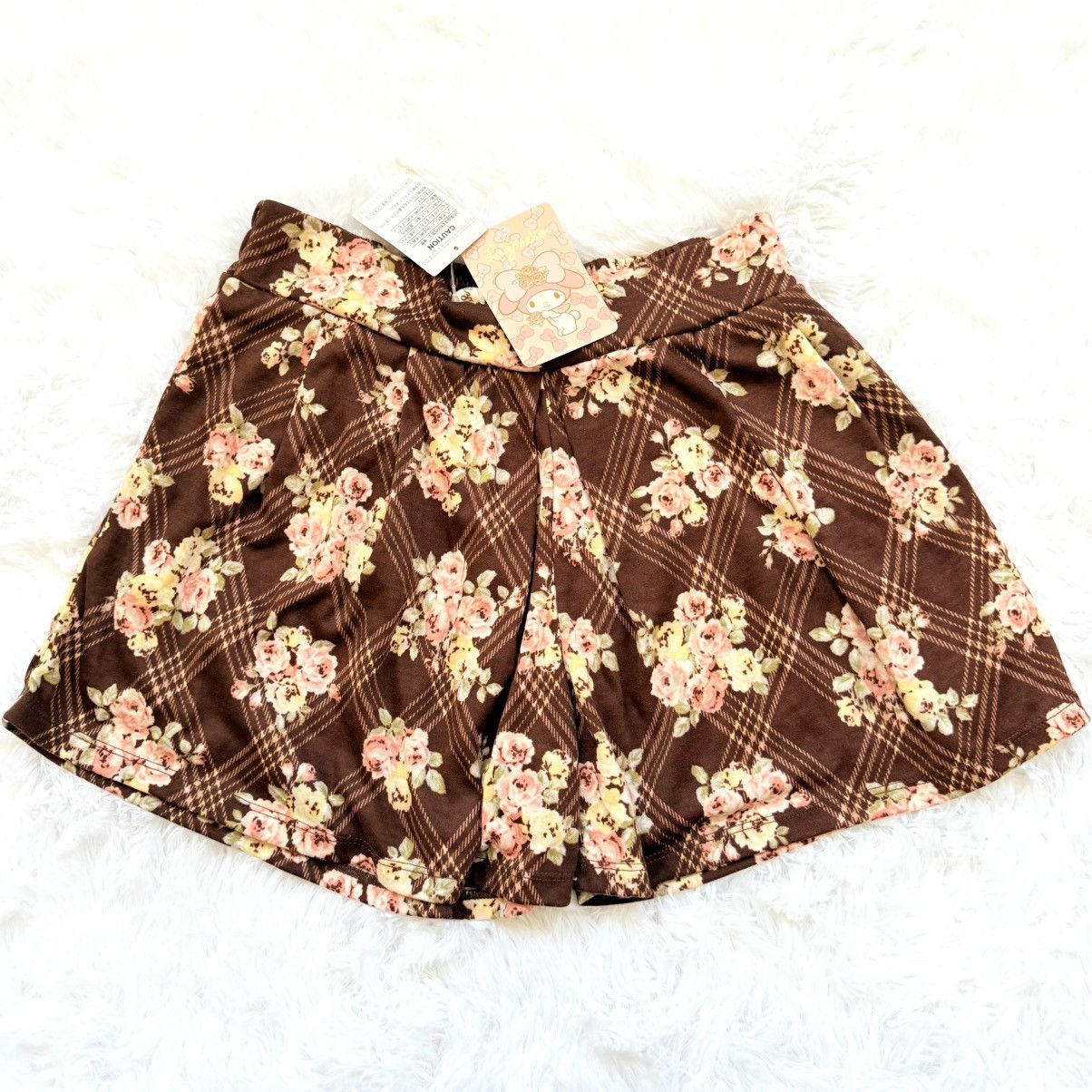 LIZ LISA NEW Liz Lisa floral skirt shorts flowers my melody Lolita Size 28" / US 6 / IT 42 - 1 Thumbnail