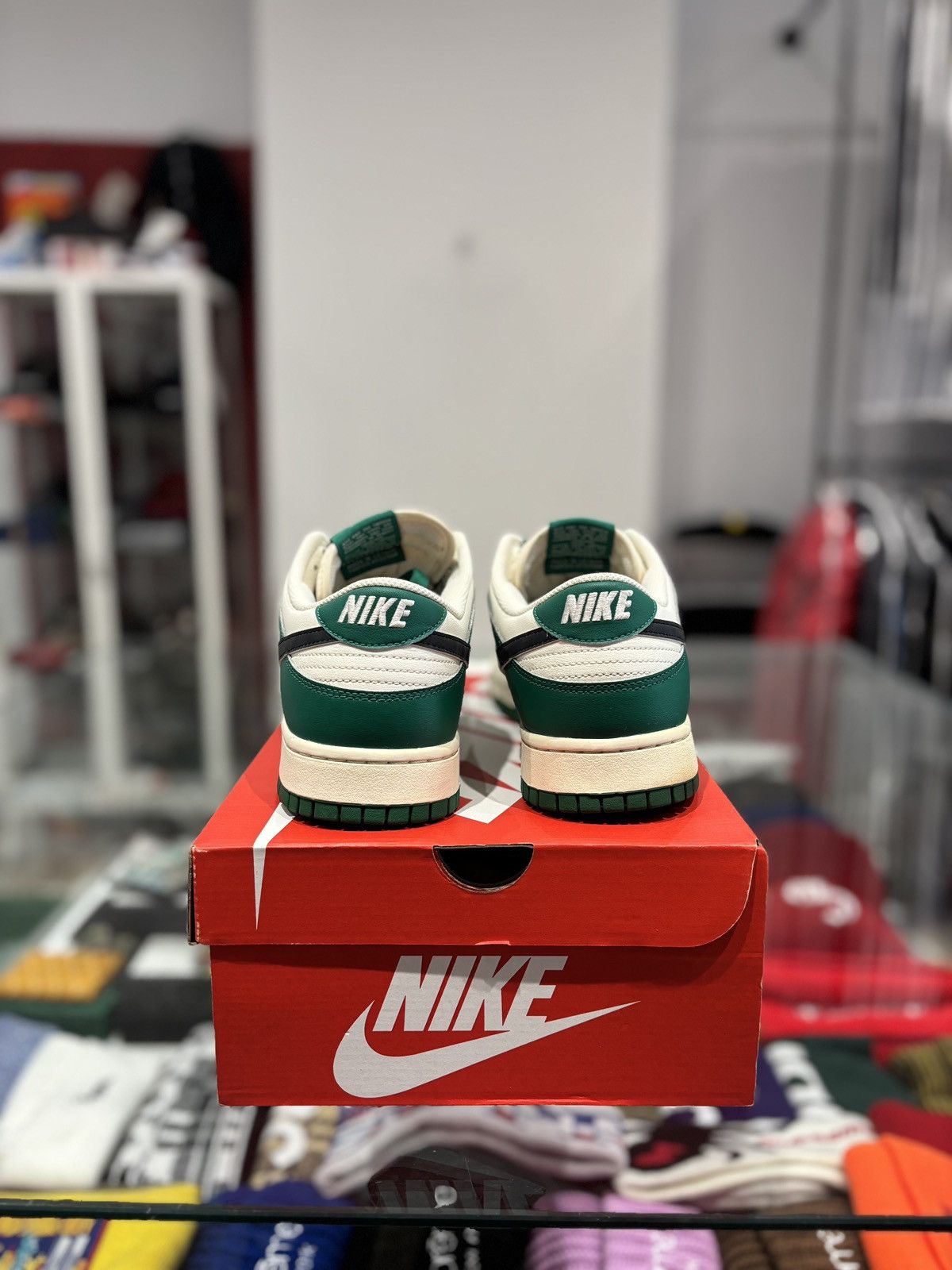 Nike Nike Dunk Low SE Lottery Pack Malachite Green Size US 12 / EU 45 - 4 Thumbnail