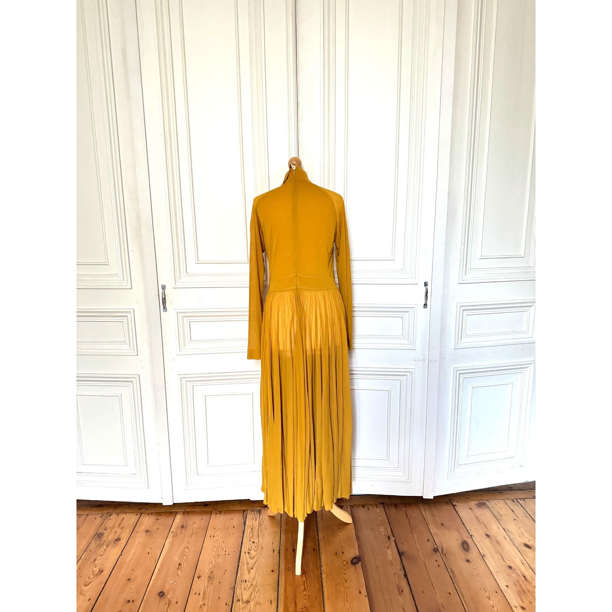 Celine Phoebe Philo Yellow High-Neck Pleated Maxi Dress Size M / US 6-8 / IT 42-44 - 3 Thumbnail