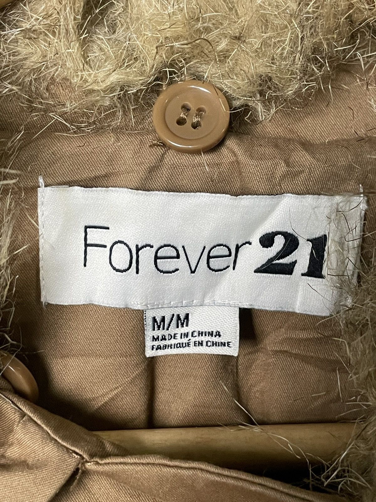 Designer × Forever 21 Forever 21 Double Breasted Fur Trench Coat (64) Size M / US 6-8 / IT 42-44 - 6 Thumbnail