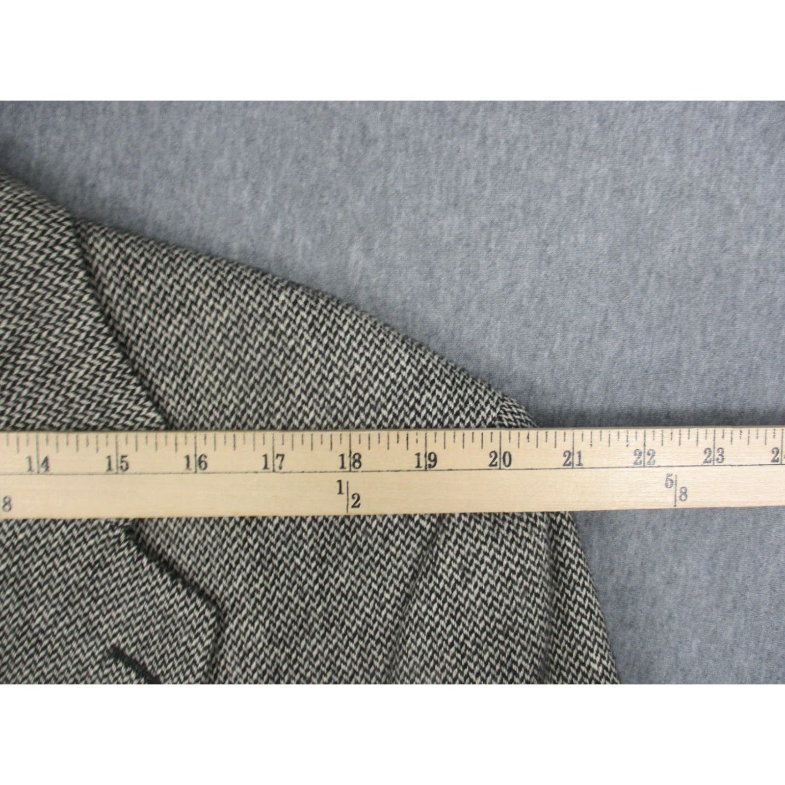 Jos. A. Bank Jos A Bank Blazer Mens 42 Regular Gray Herringbone Pure Cashmere Sport Coat Jacket Size 42R - 6 Thumbnail