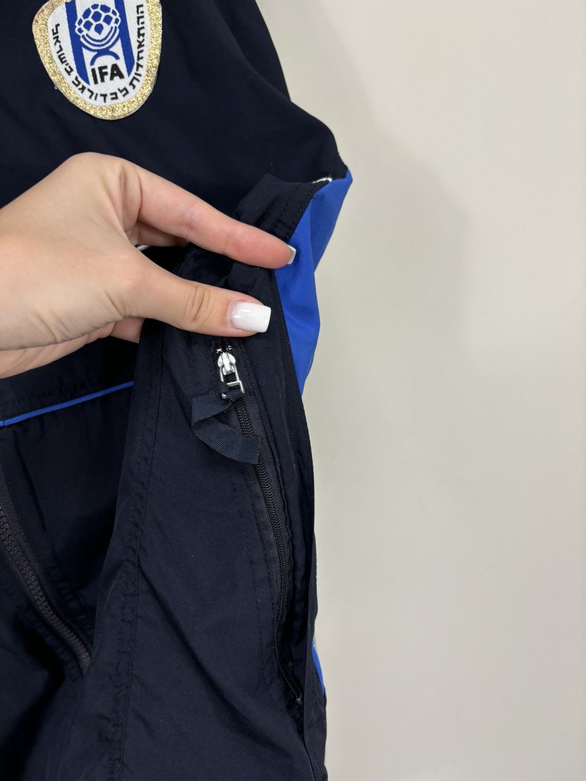 Puma Vintage Puma King IFA Football Rare Navy Nylon Track Jacket Size US XXL / EU 58 / 5 - 11 Thumbnail