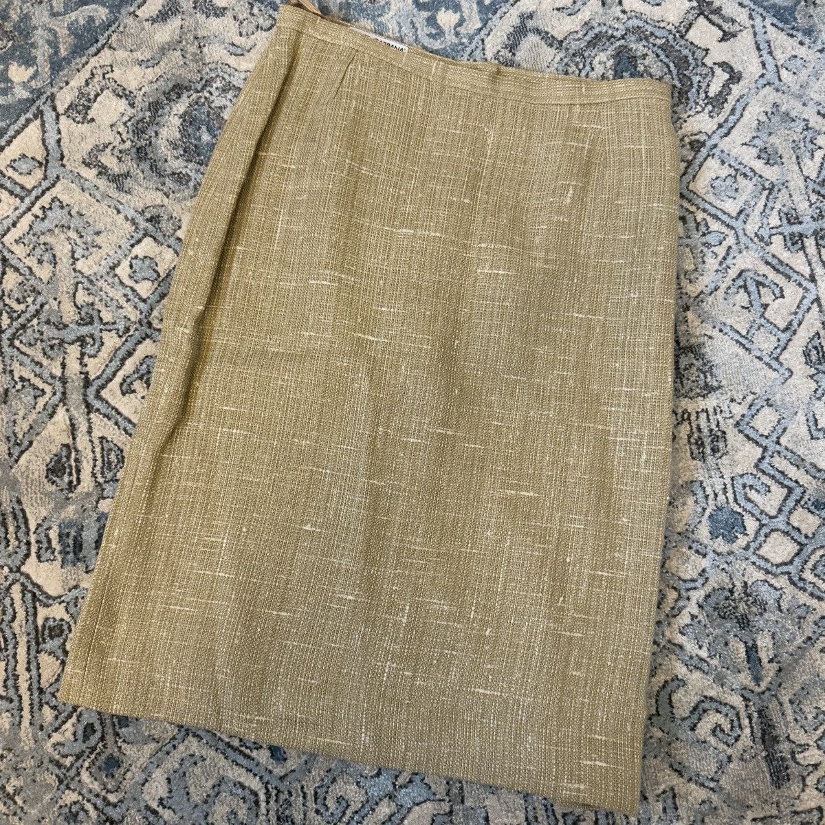 Dolce & Gabbana Authentic Vintage Dolce & Gabbana Tan & Gold Tweed Skirt Size 28" / US 6 / IT 42 - 4 Thumbnail