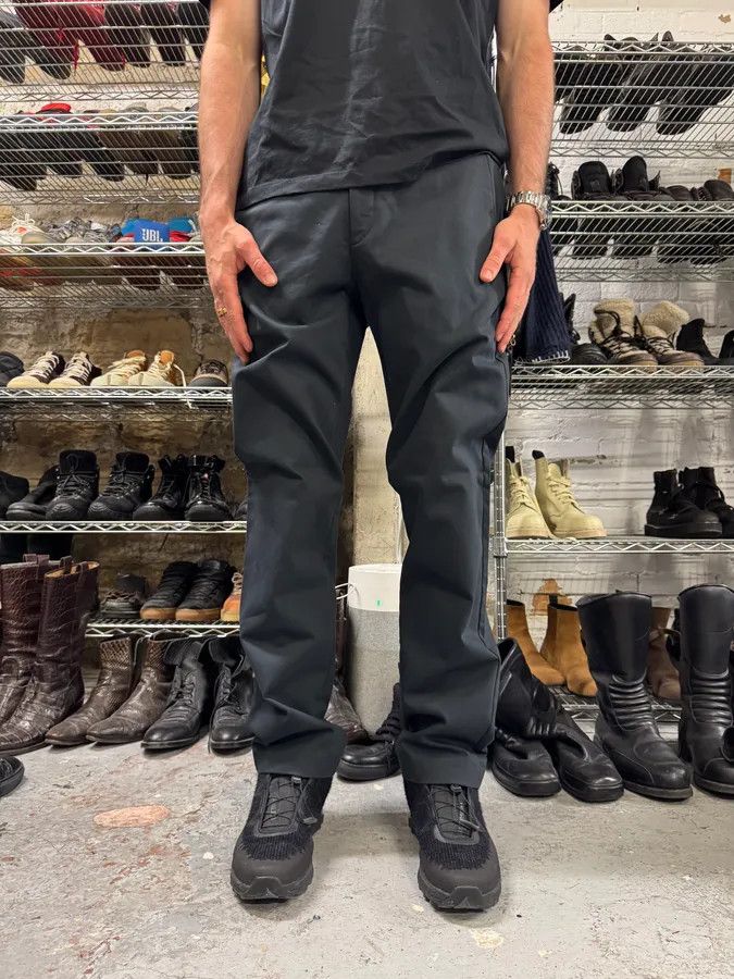 Prada SS2013 Prada Navy Casual Pants Size US 34 / EU 50 - 2 Thumbnail