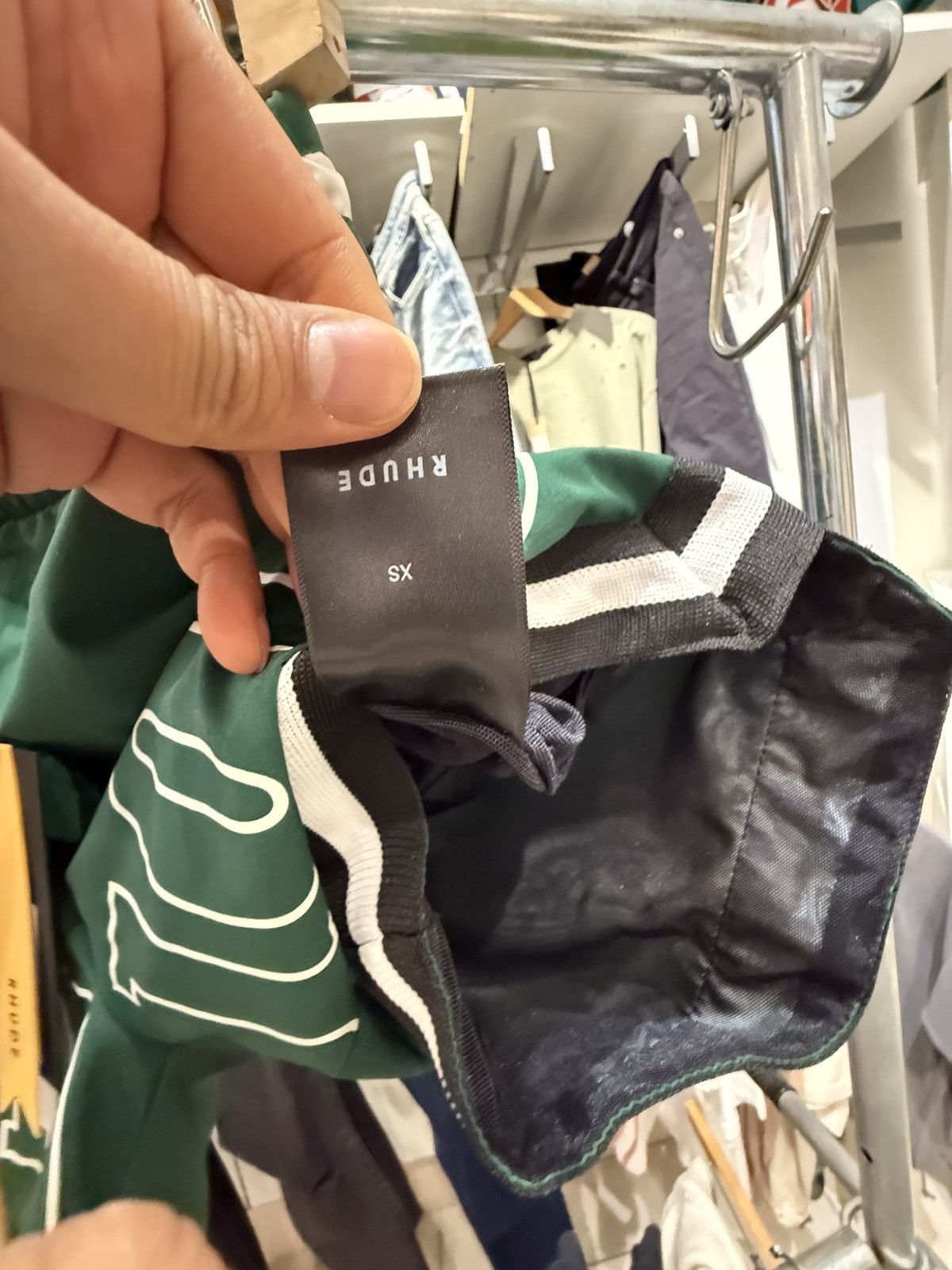 Rhude Rhude logo basketball swim short Size US 28 / EU 44 - 3 Thumbnail