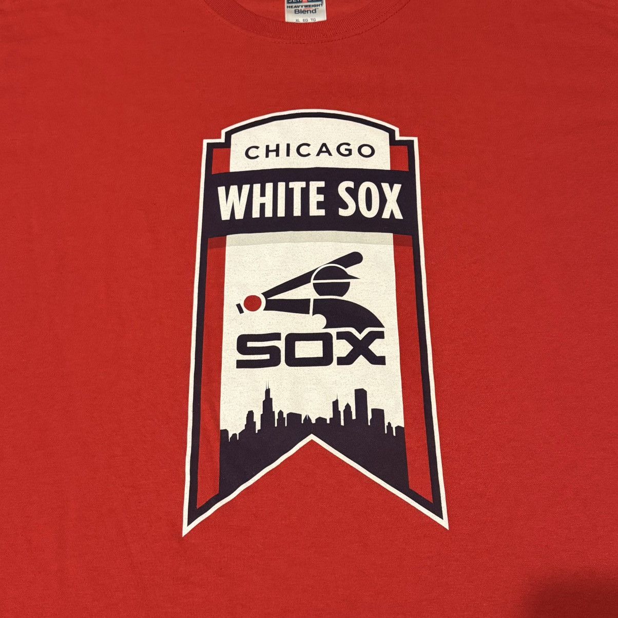 MLB Vintage MLB Chicago White Sox Skyline T-Shirt Red XLarge Size US XL / EU 56 / 4 - 2 Thumbnail
