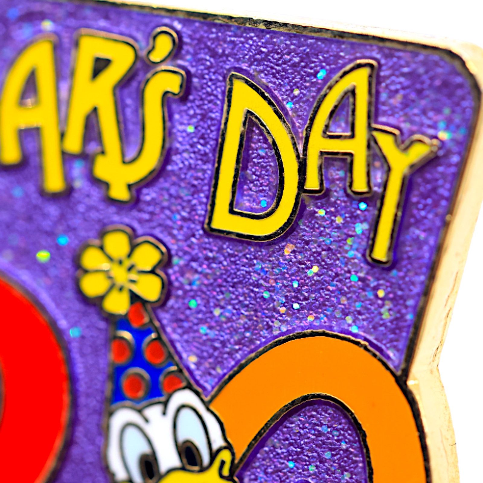 Disney Disney New Years Day 2008 Goofy, Donald, Chip & Dale Pin Size ONE SIZE - 15 Thumbnail