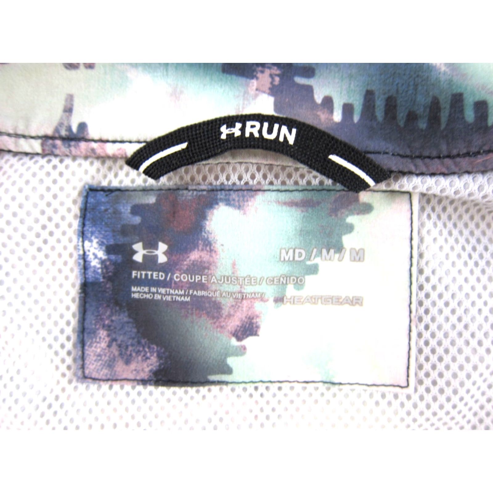 Under Armour Under Armour Pink Purple Blue Camouflage Run Windbreaker Jacket M Womens Adults HERITAGE? Size M / US 6-8 / IT 42-44 - 3 Thumbnail