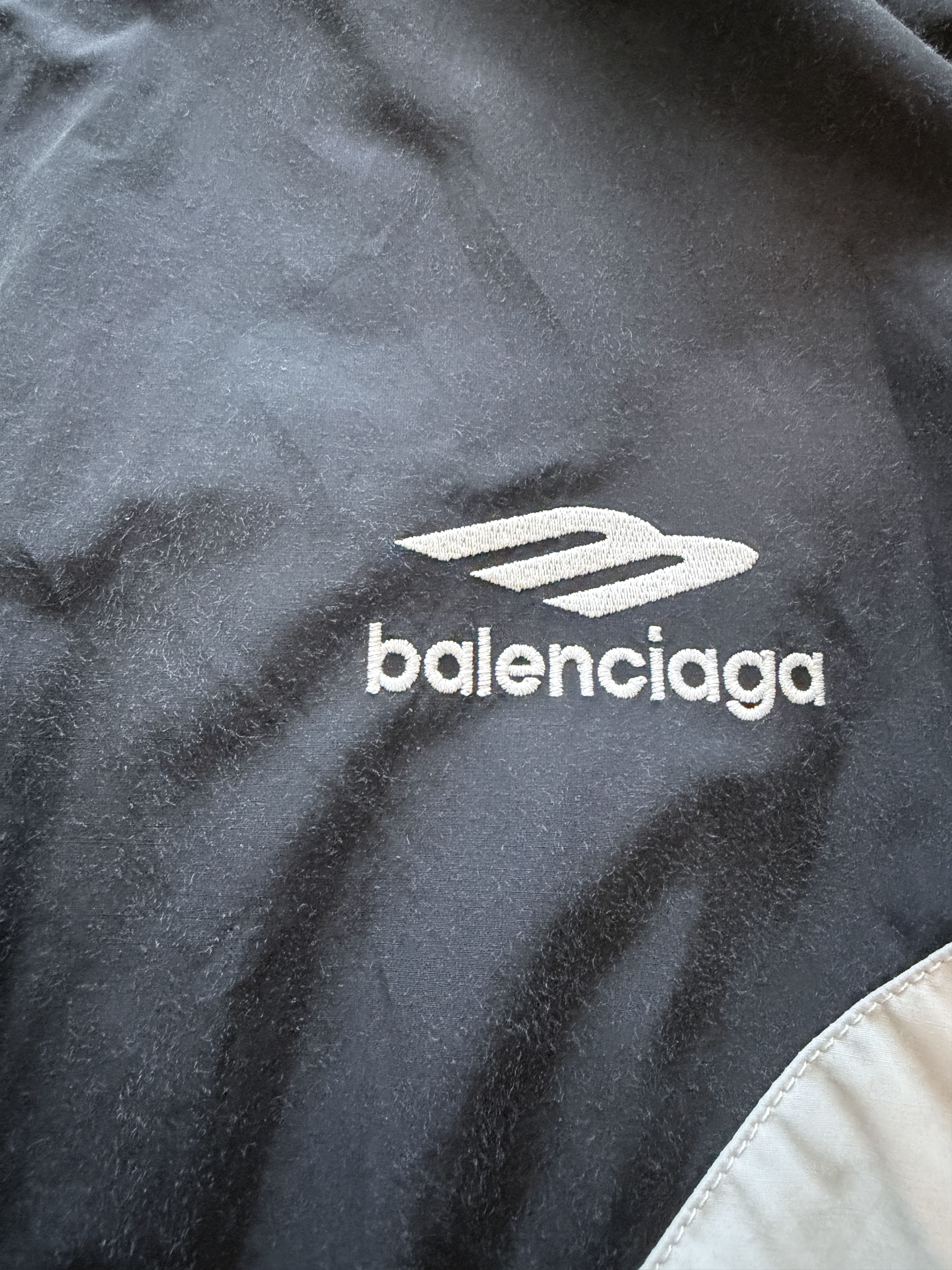 Balenciaga Balenciaga 3B Track Jacket White Blue Red Size US XL / EU 56 / 4 - 3 Thumbnail