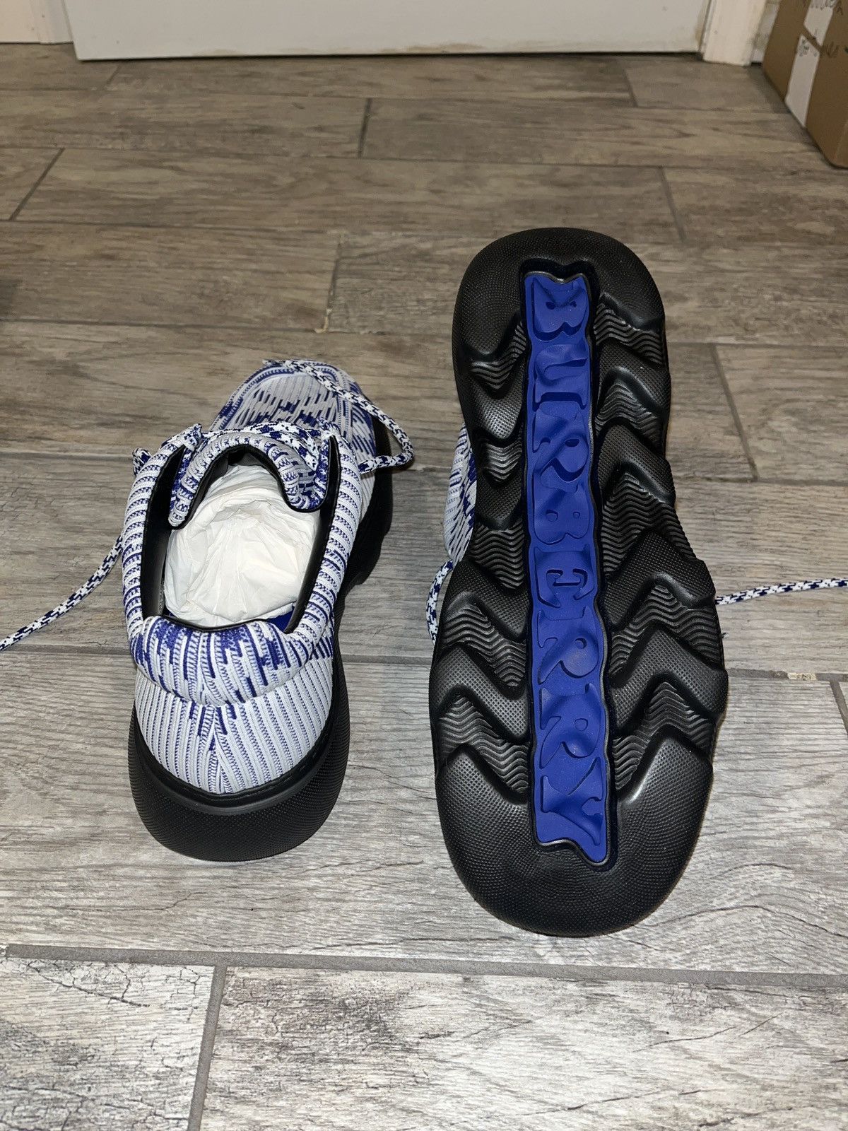 Burberry burberry ekd check print Size US 10.5 / EU 43-44 - 5 Thumbnail