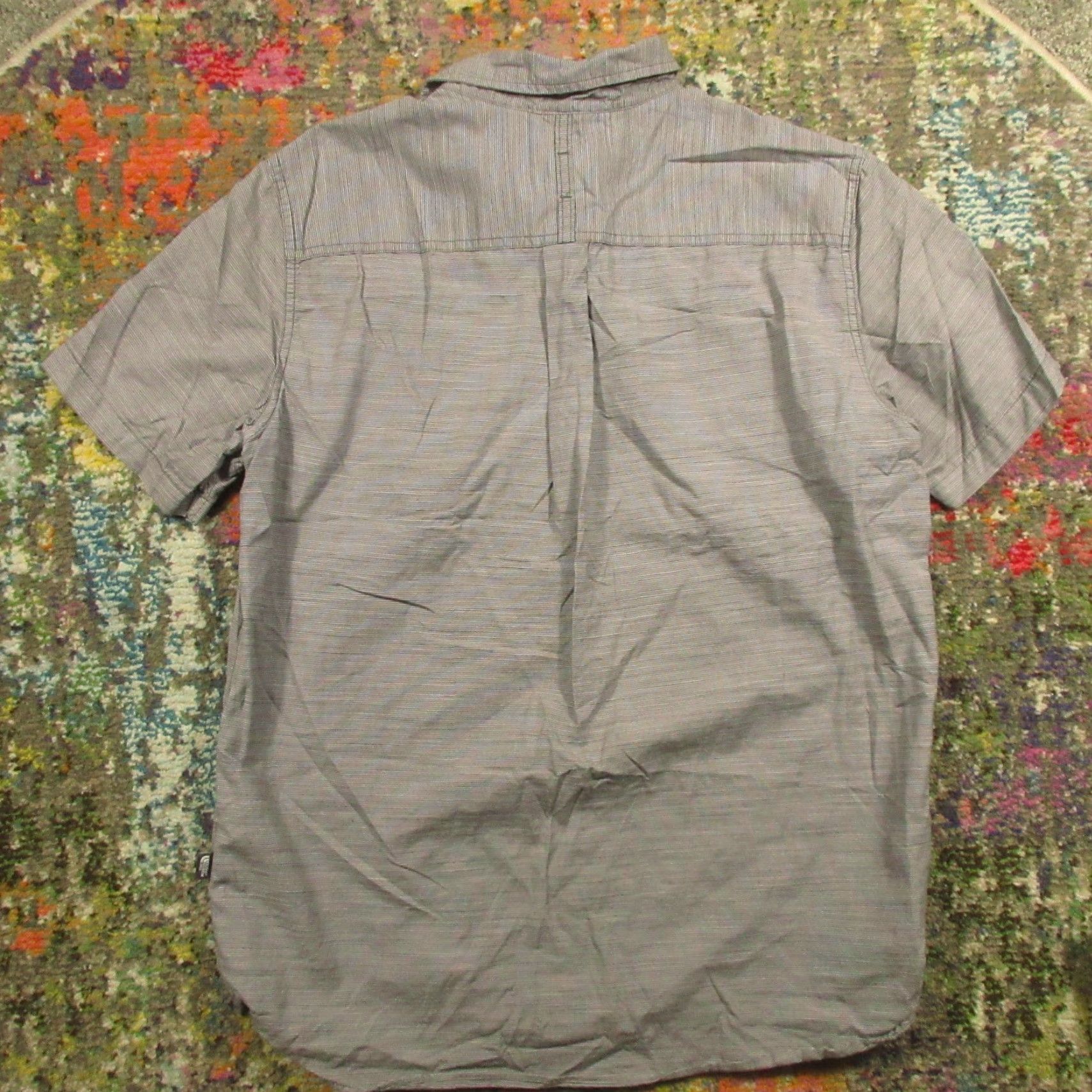 The North Face The North Face Shirt Mens L Gray Striped Short Sleeve Button Up Front Pocket Regular Fit Size US L / EU 52-54 / 3 - 2 Thumbnail