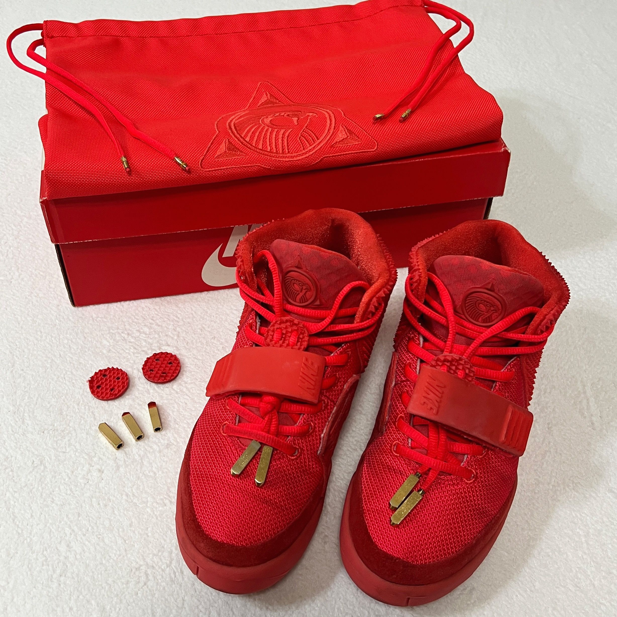 Nike Nike Air Yeezy 2 Red October (508214-660) Size US 6.5 / EU 39-40 - 2 Thumbnail