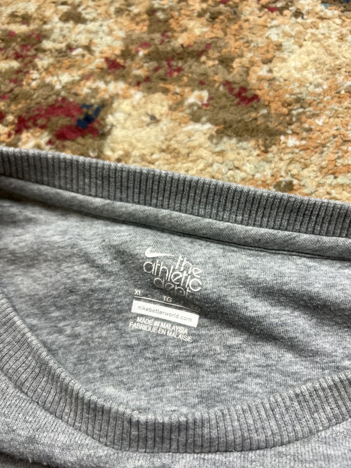 Nike × Vintage 90’s NIKE ATHLETIC DEPT BIG CENTRAL LOGO CREWNECK SWOOSH Y2K Size US XL / EU 56 / 4 - 4 Thumbnail