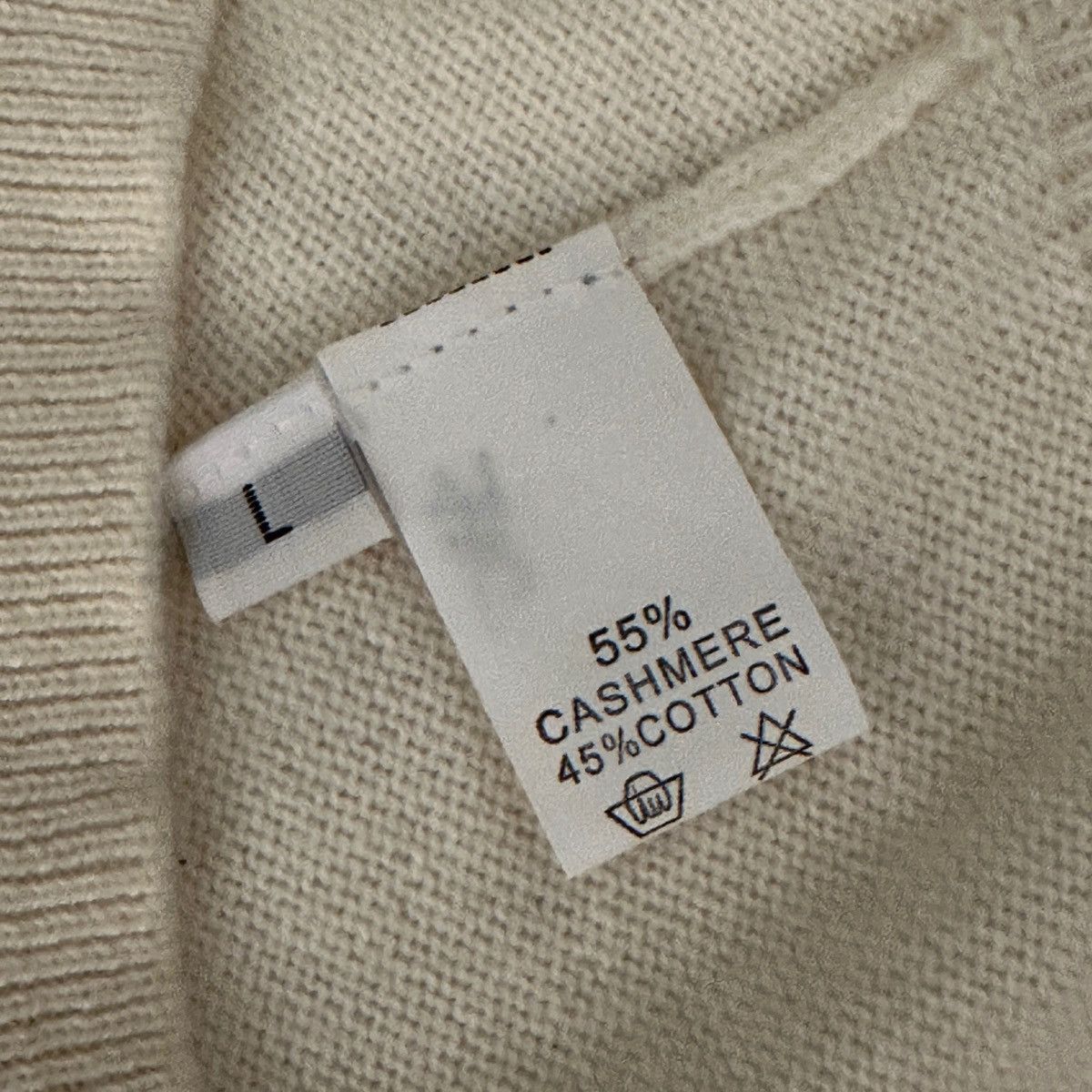 Other Men’s Cream V-Neck Sweater DANDI Size L Size US L / EU 52-54 / 3 - 5 Thumbnail