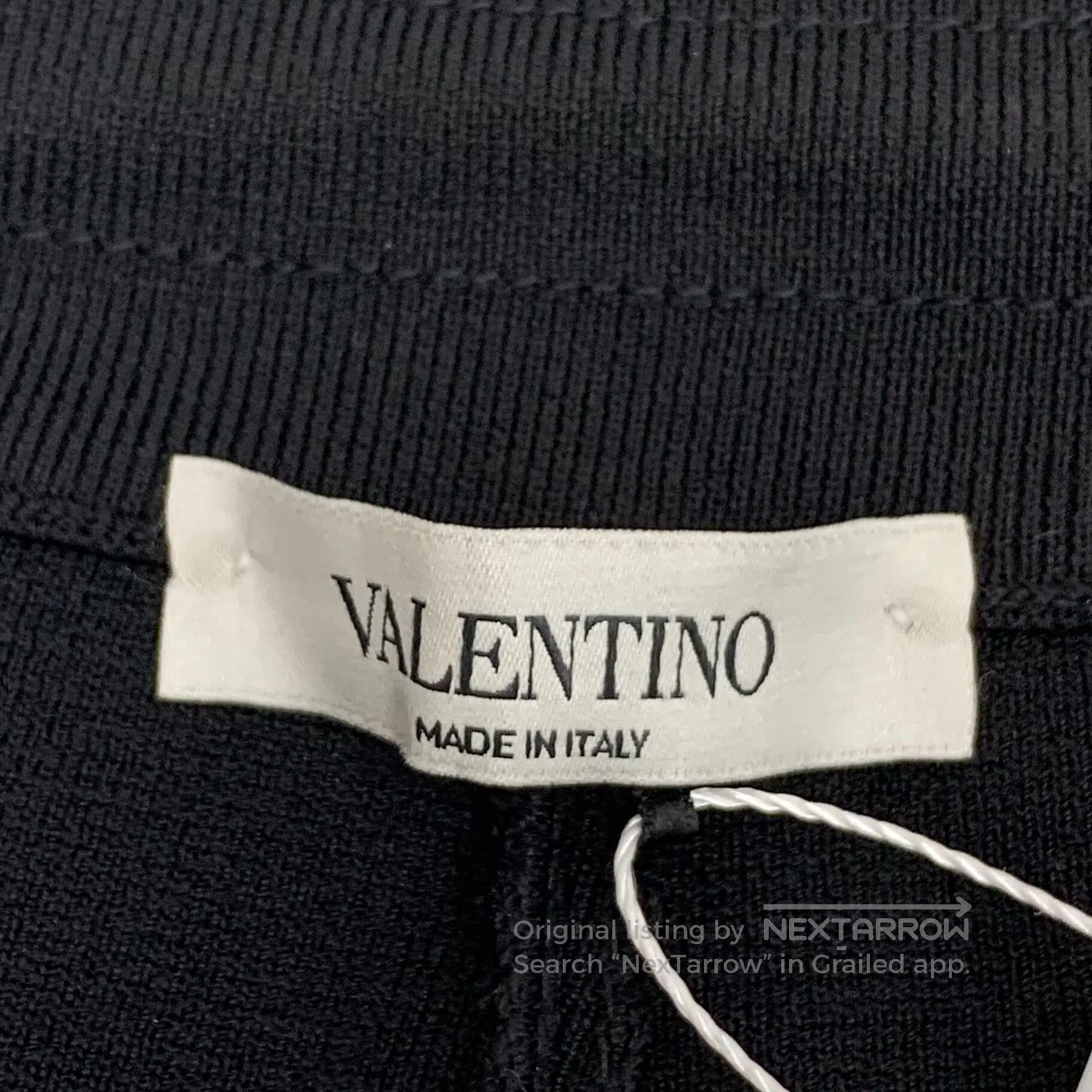 Valentino Valentino size L Black cotton side logo lettering casual p Size US 27 - 6 Thumbnail
