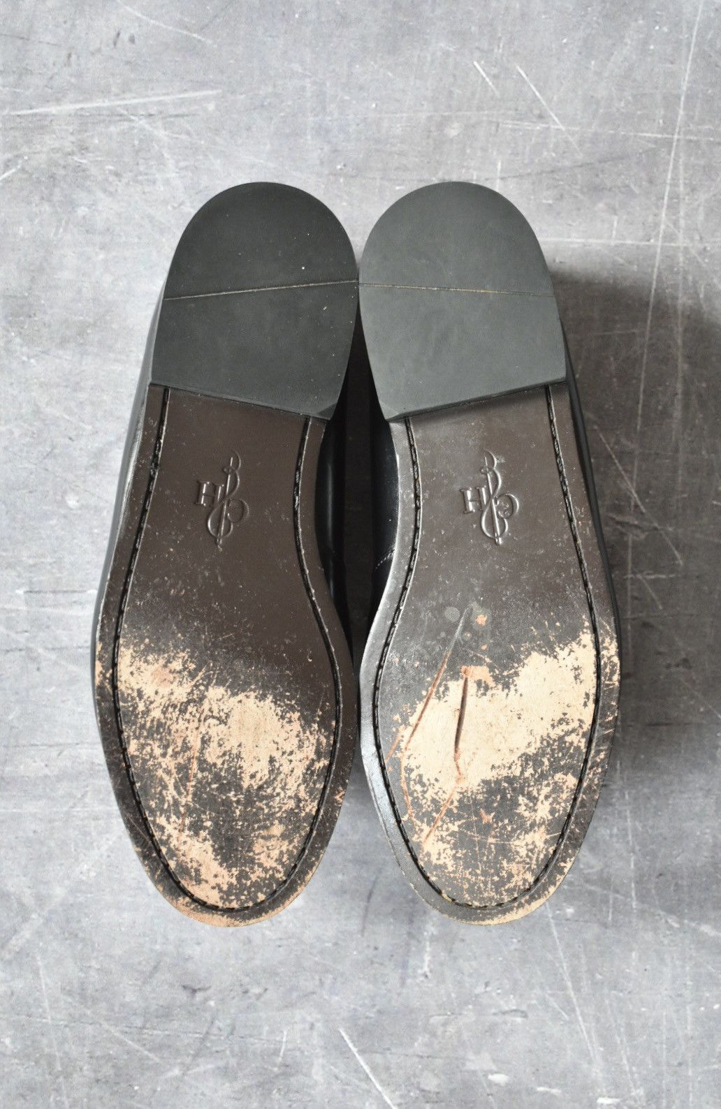Cole Haan Cole Haan Black Leather Tassel Loafers (8.5) Size US 8.5 / EU 41-42 - 8 Thumbnail