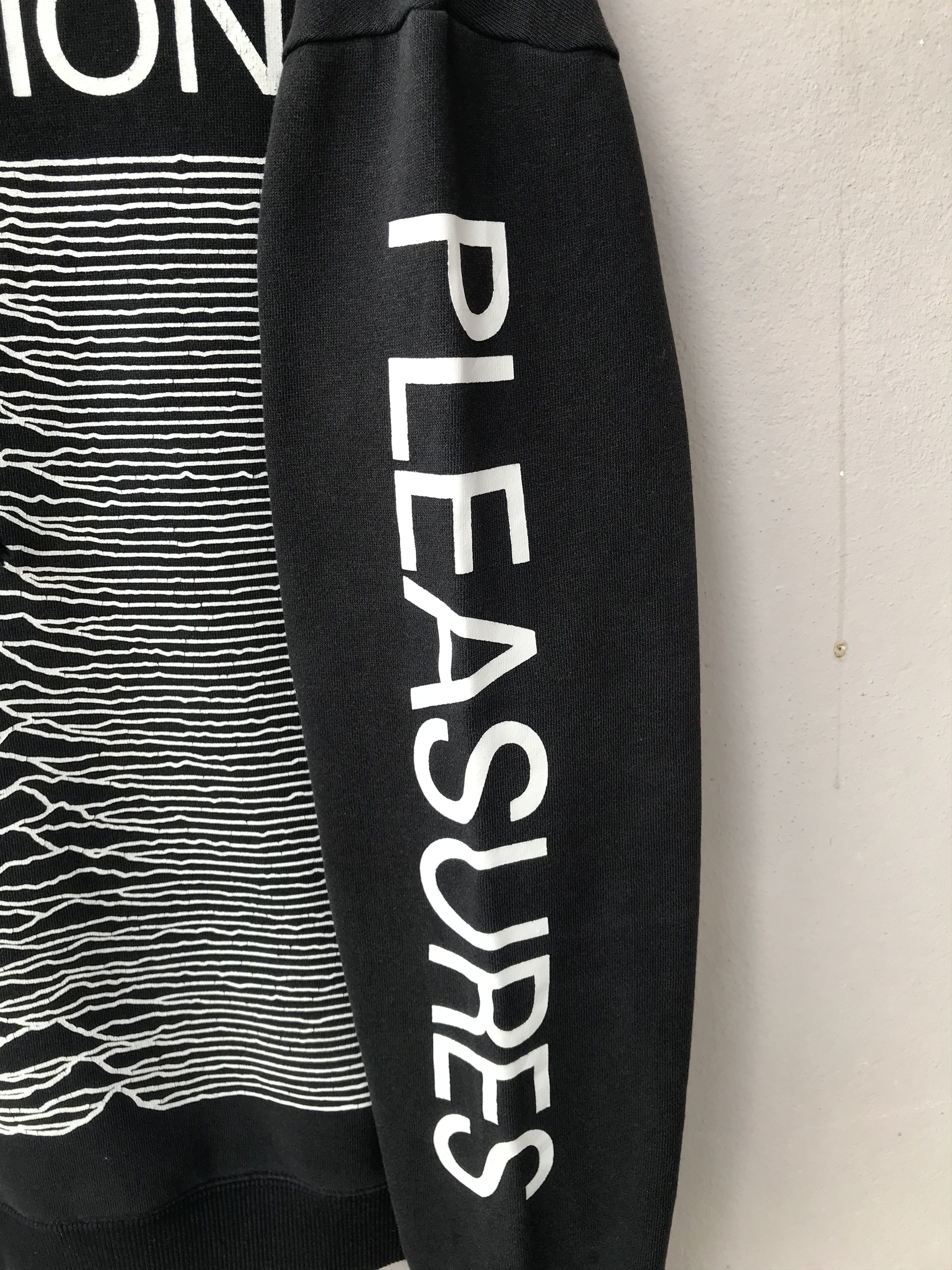 Joy Division Joy Division Unknown Pleasures Hoodie Band Tee Size US M / EU 48-50 / 2 - 4 Thumbnail