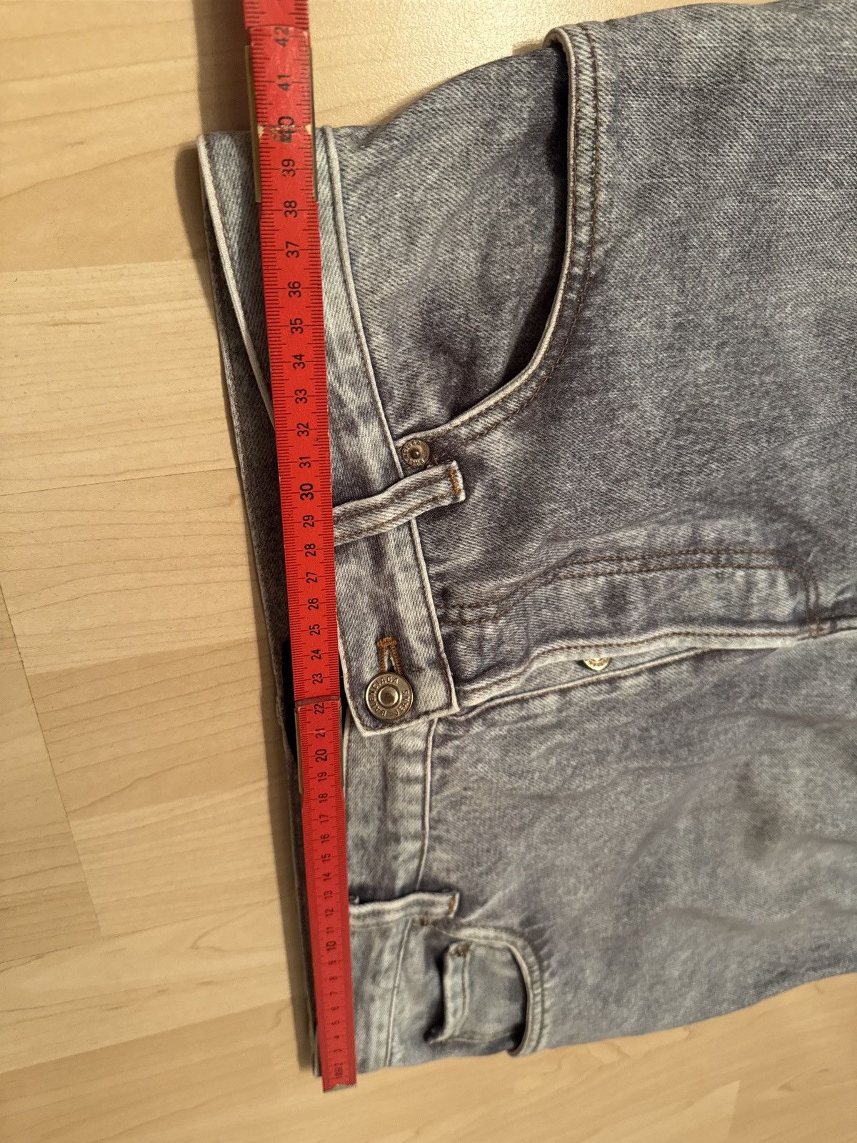 Balenciaga Balenciaga Baggy Tromp L'oeil Jeans Size US 28 / EU 44 - 10 Thumbnail