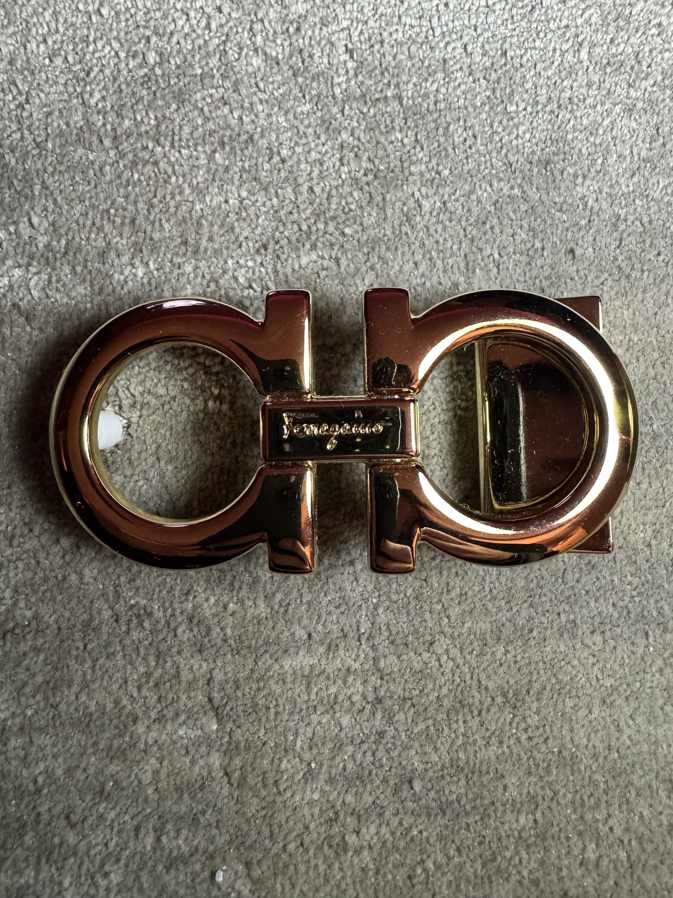 Salvatore Ferragamo Salvatore Ferragamo black leather belt with gold buckle Size 40 - 2 Thumbnail