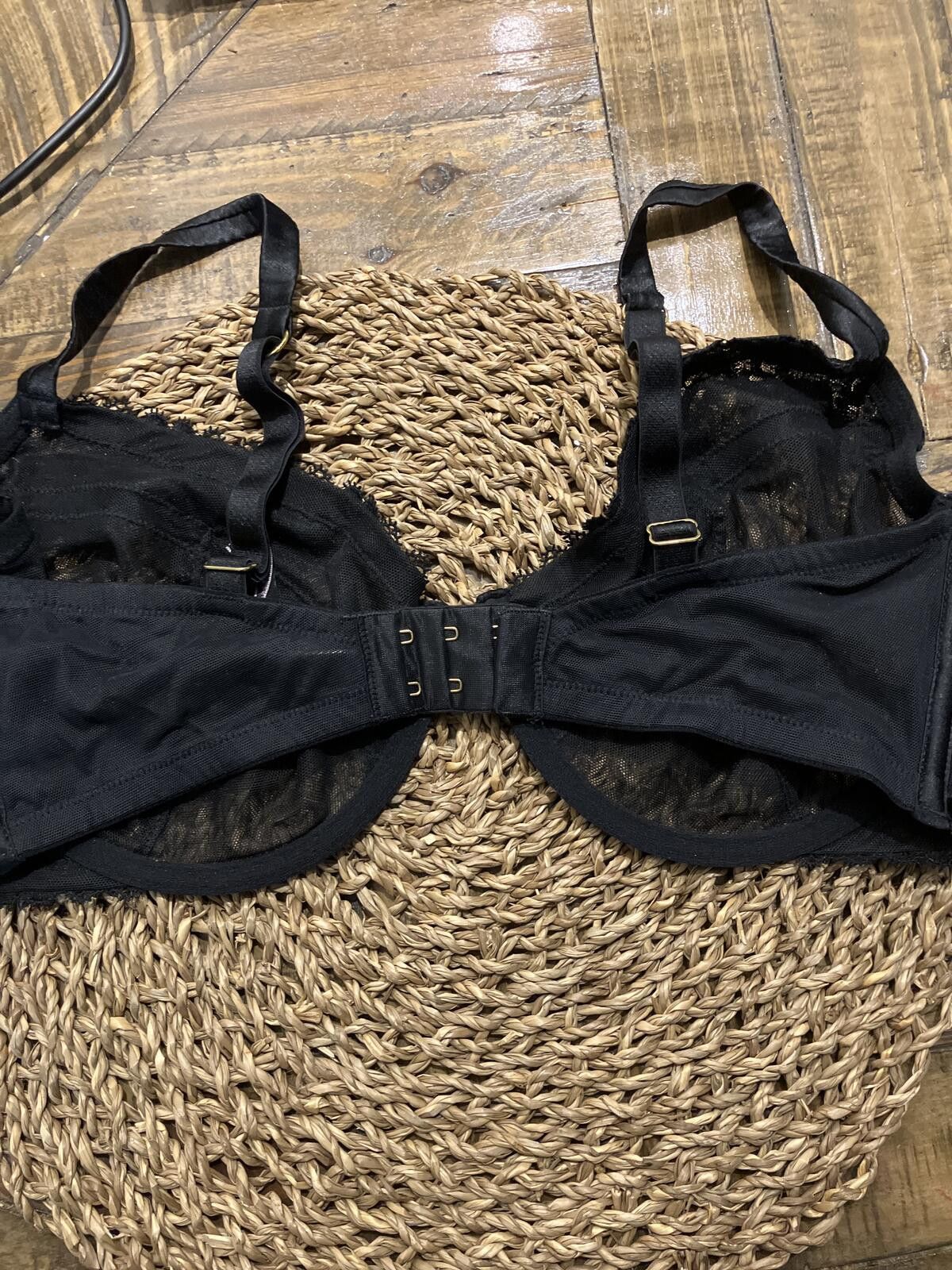 Other NWOT Victoria's Secret Black Lace Underwire Bra Size 36DD Size ONE SIZE - 5 Thumbnail