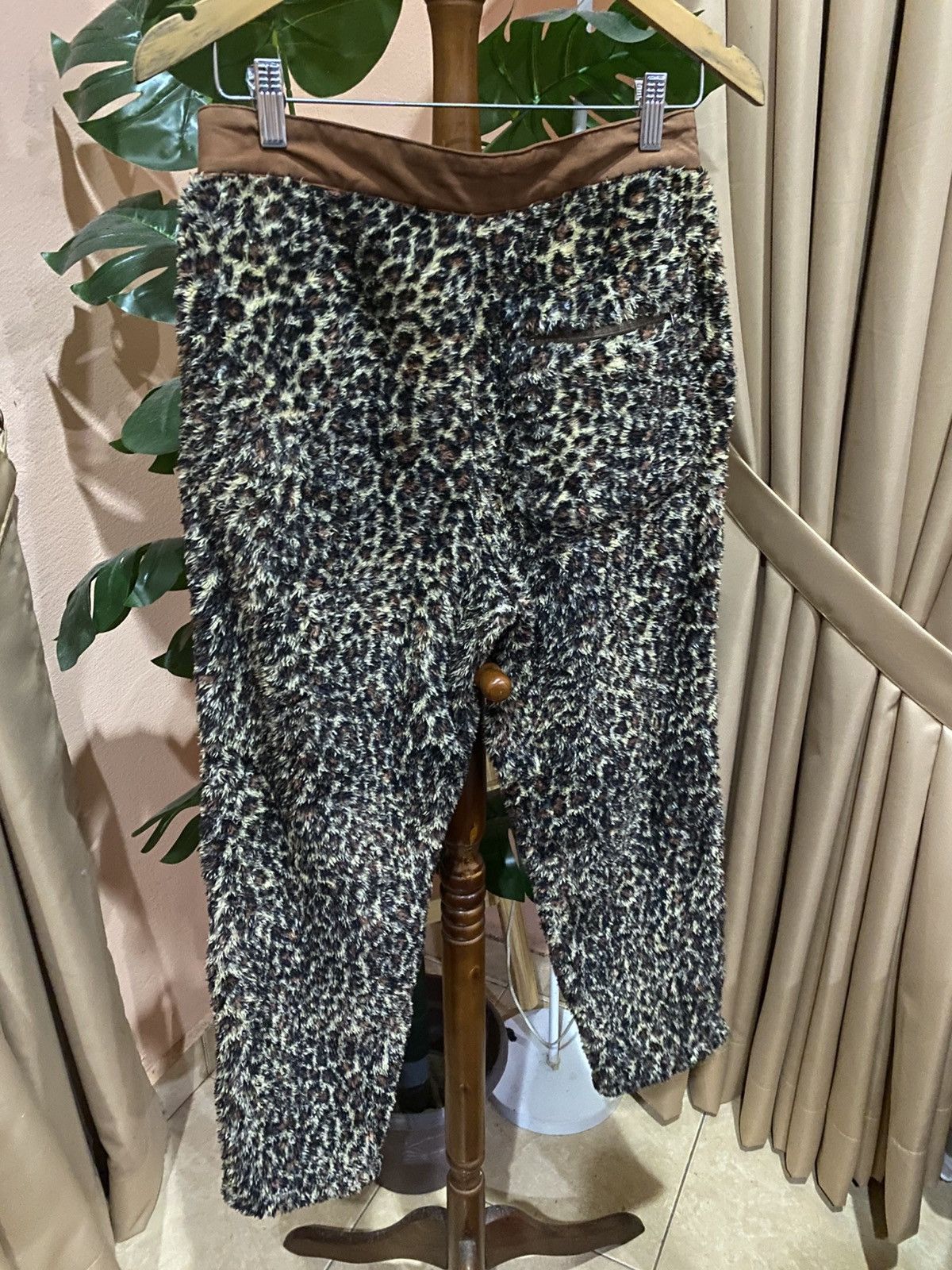 Johnbull Johnbull Fuzzy Animal Print Fleece Pants with Built-in Belt Size US 28 / EU 44 - 12 Thumbnail