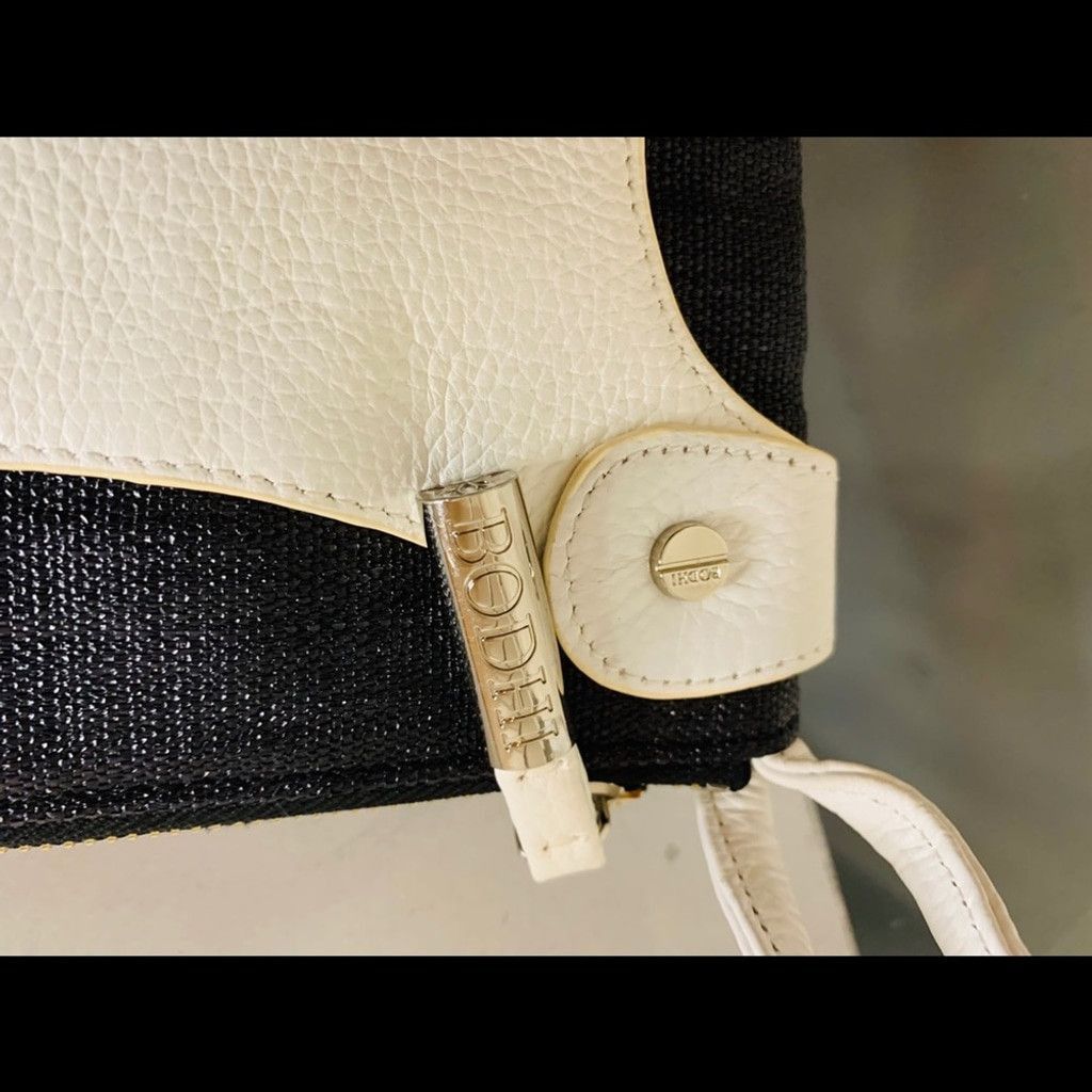 Other BODHI small blue denim w white leather crossbody Size ONE SIZE - 3 Thumbnail