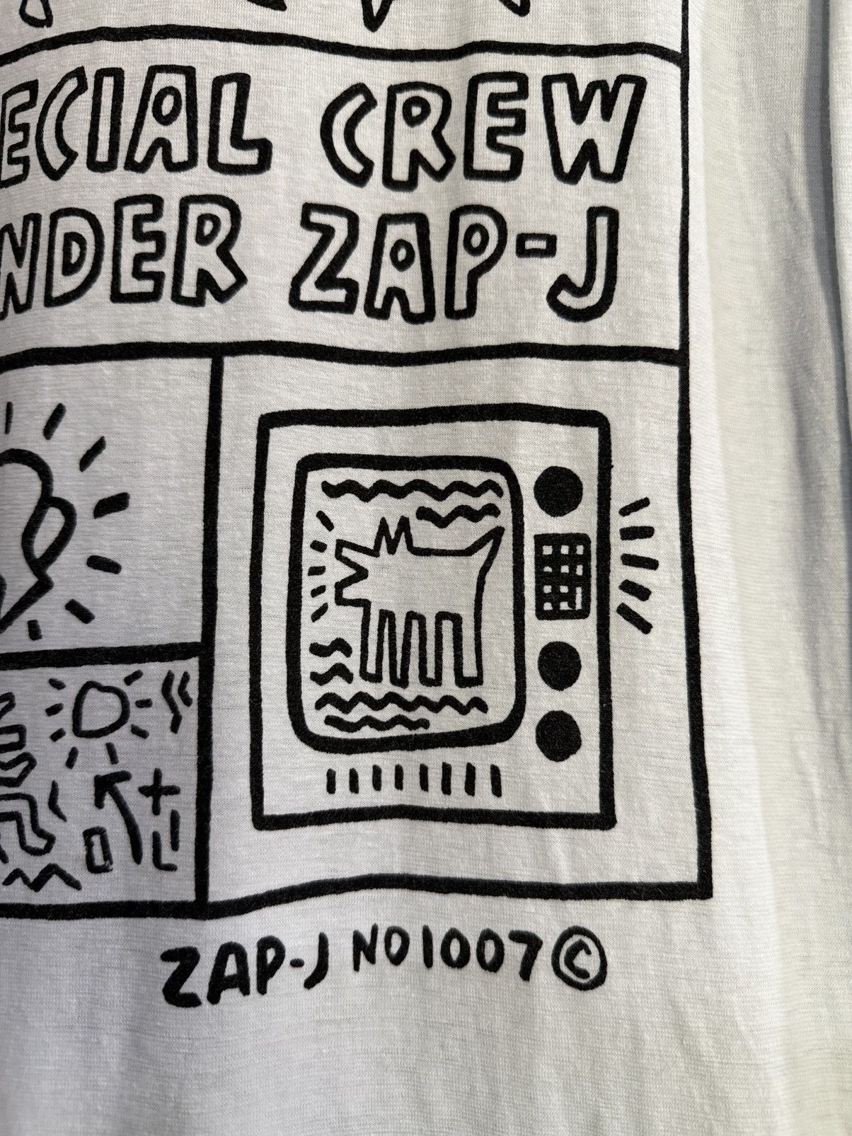 Arts & Science × Keith Haring × Vintage Vintage 90s Keith Haring Special Crew Worder Zap-J Art Tee Size US L / EU 52-54 / 3 - 3 Thumbnail