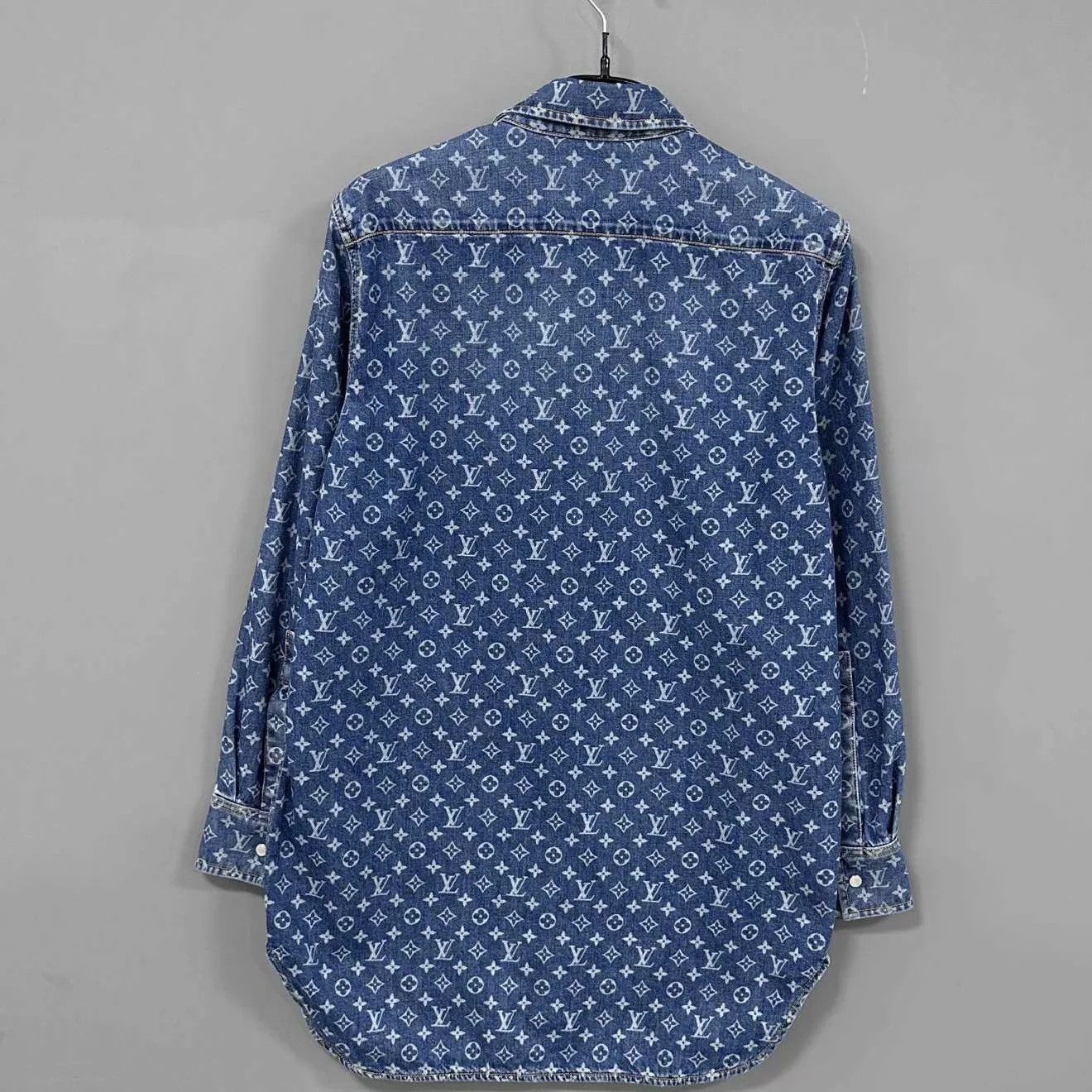 Louis Vuitton New Louis Vuitton 25 Monogram Denim Shirt Women's 34 Size XS / US 0-2 / IT 36-38 - 3 Thumbnail