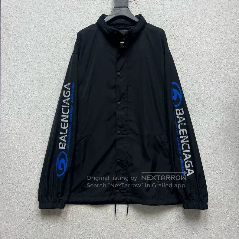 Balenciaga Balenciaga Letter Logo Printed Round Neck Button Long Slee Size US L / EU 52-54 / 3 - 2 Thumbnail